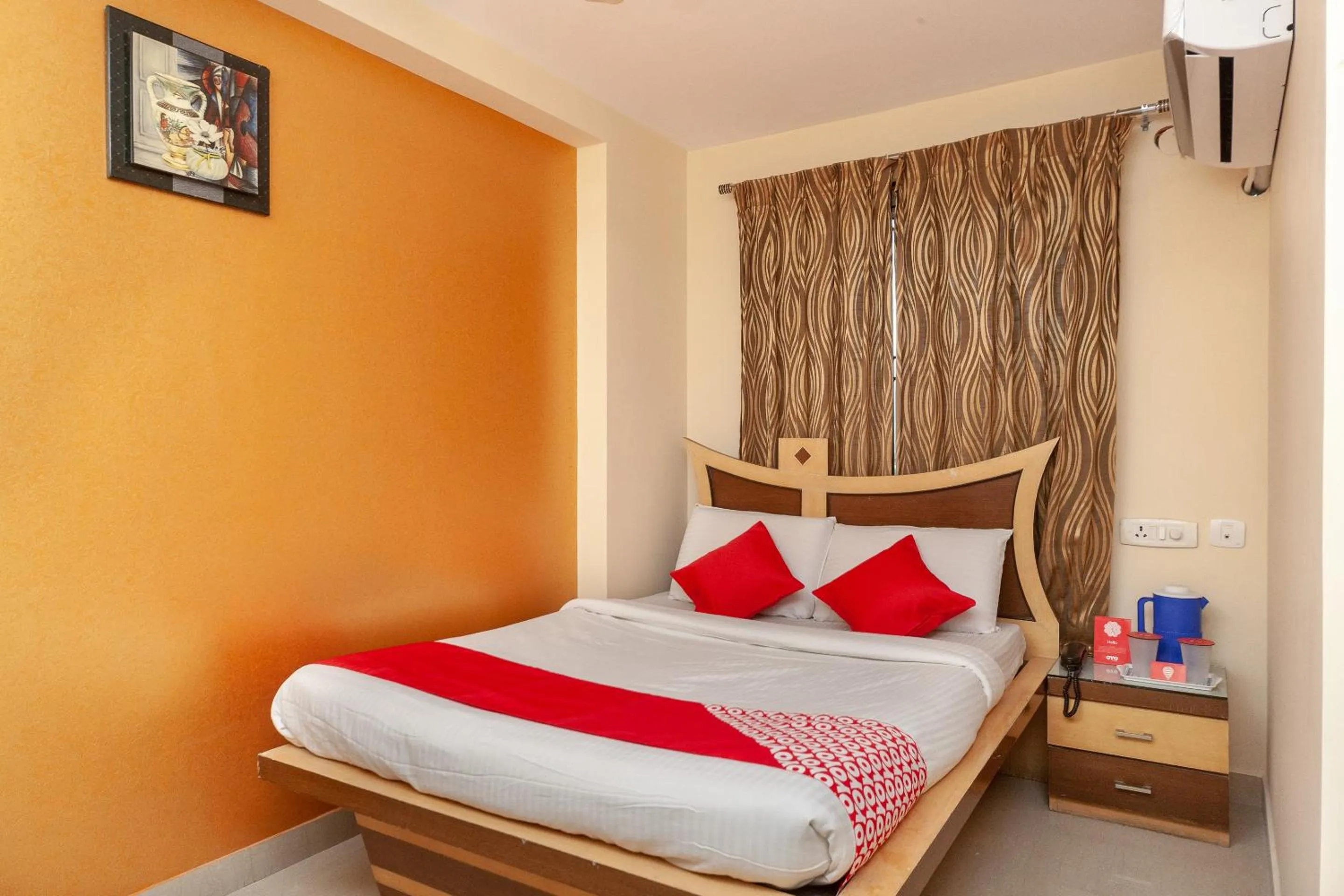 Bedroom, Bed in Collection O Seven Hills Inn