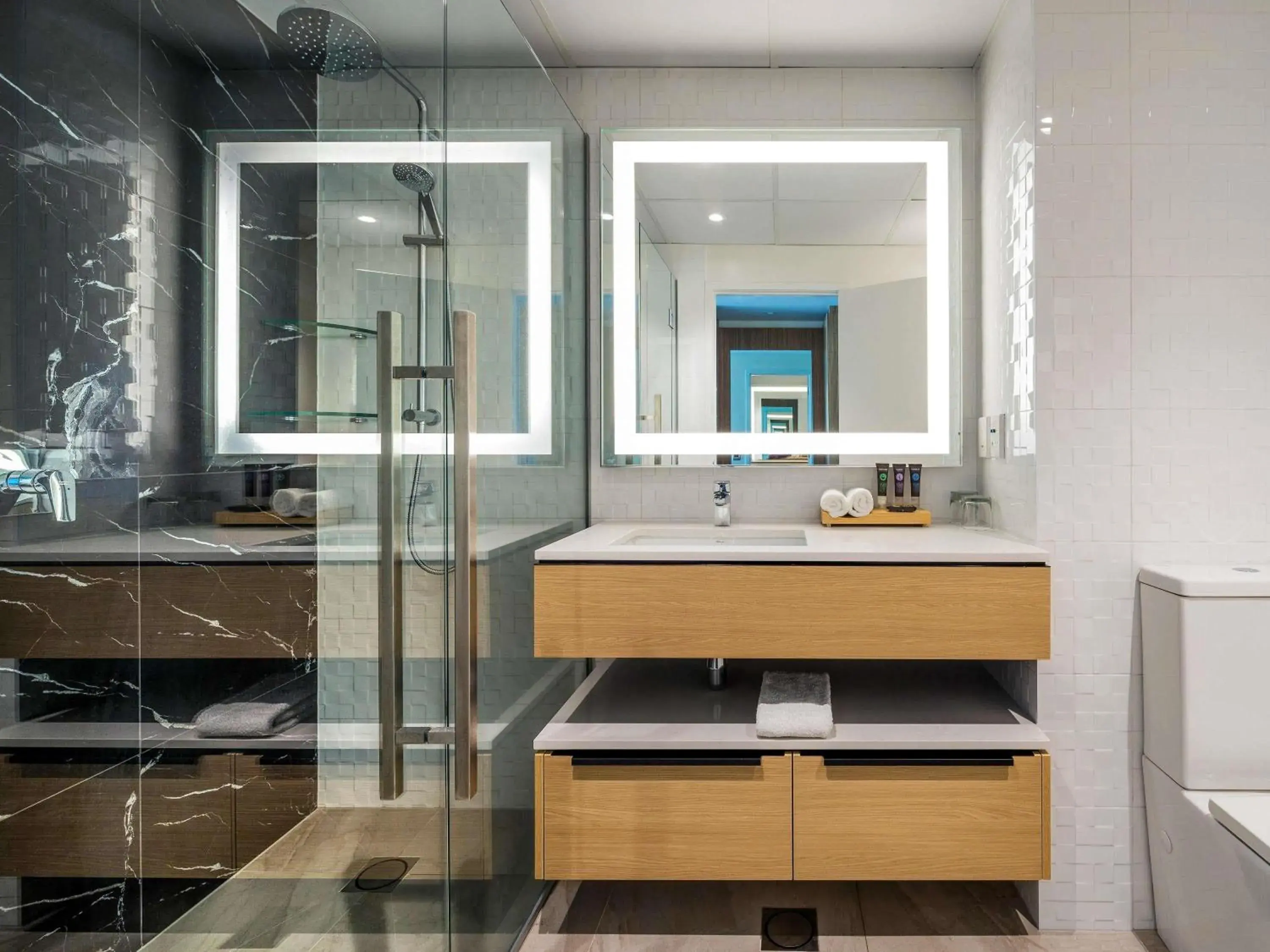 Property building in Novotel Tainui Hamilton Property building in Novotel Tainui Hamilton