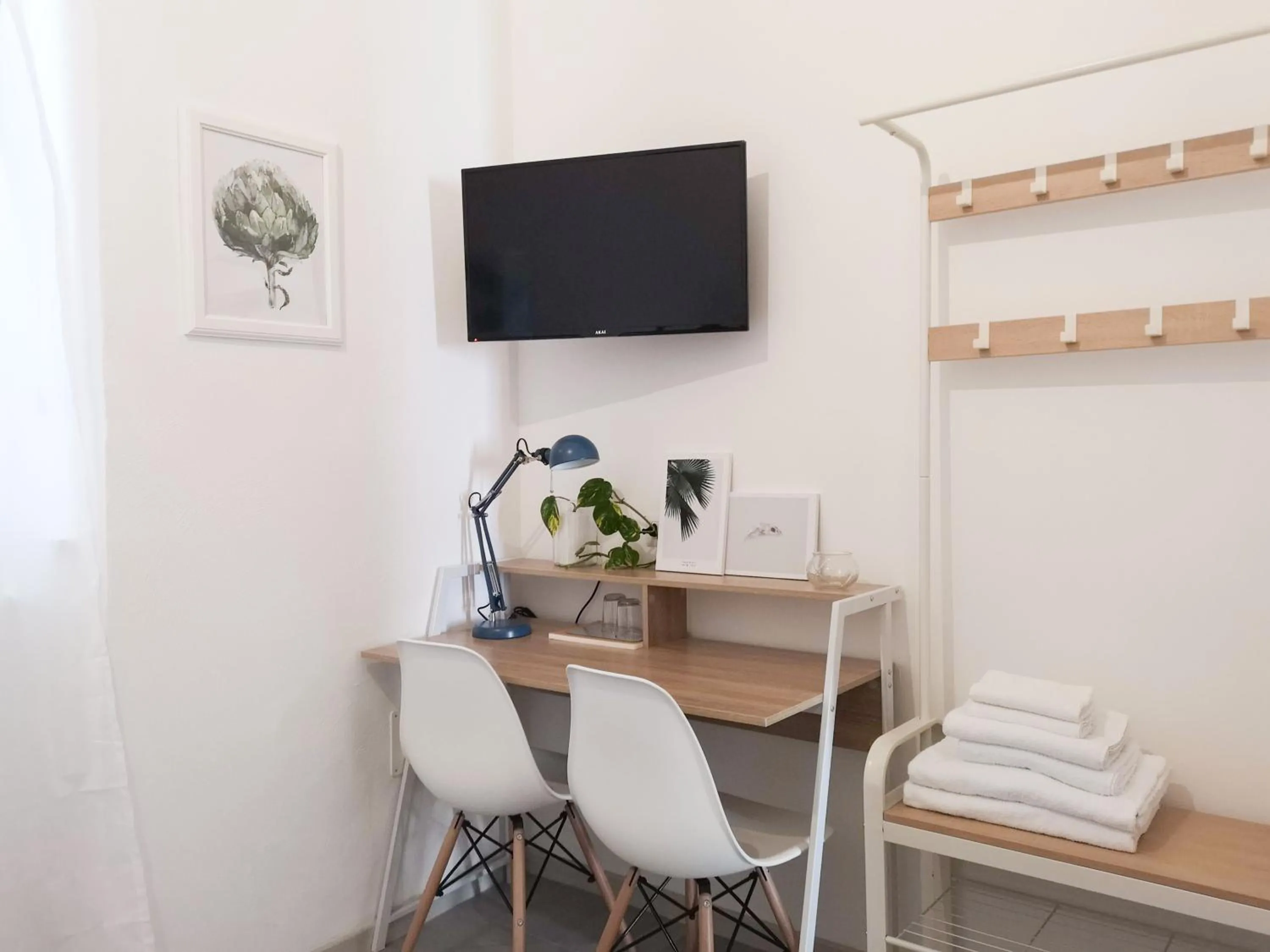 Photo of the whole room in Civico13