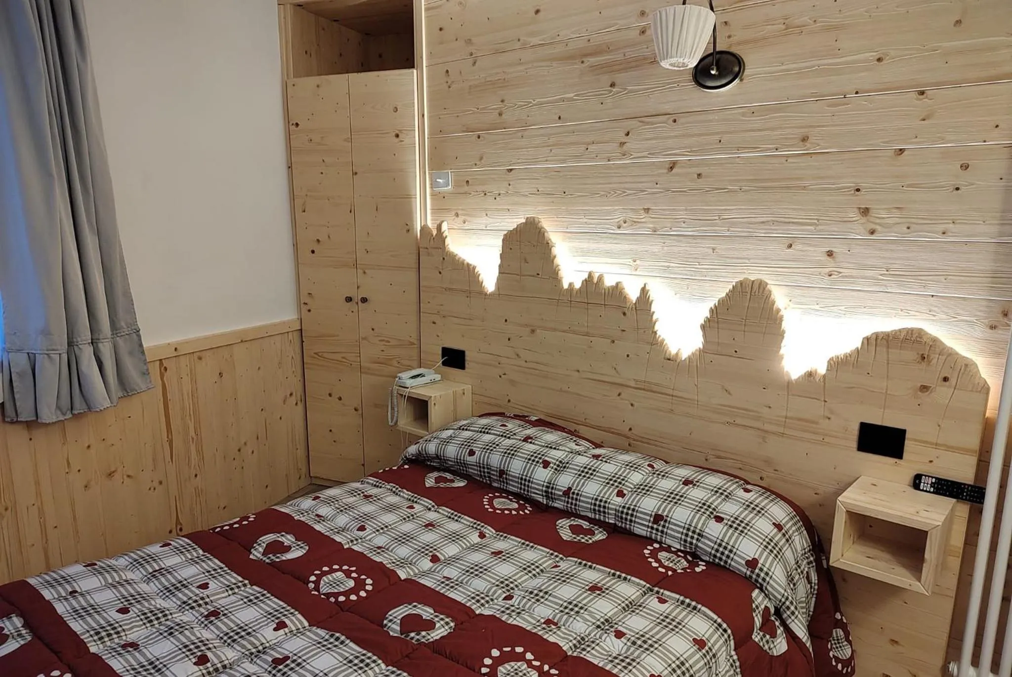 Bedroom, Bed in Hotel Orso Grigio