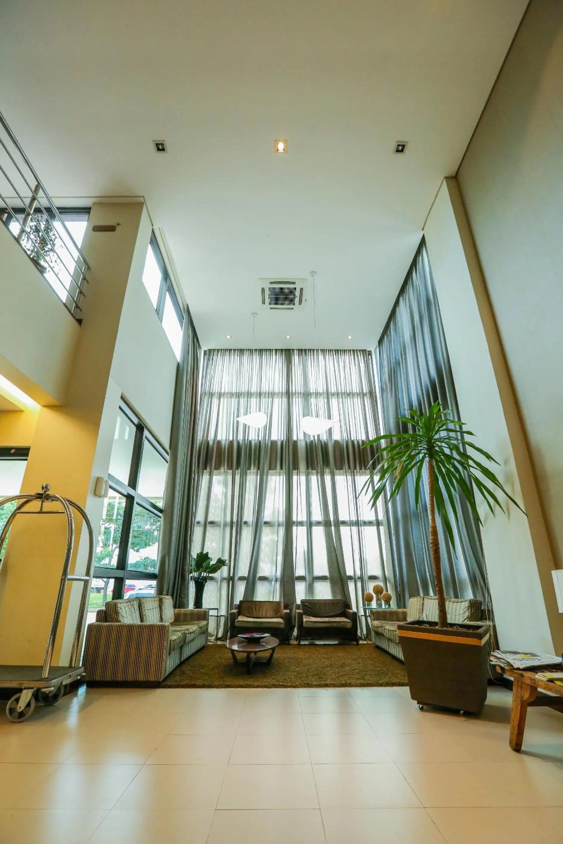 Lobby or reception in Golden Plaza Hotel