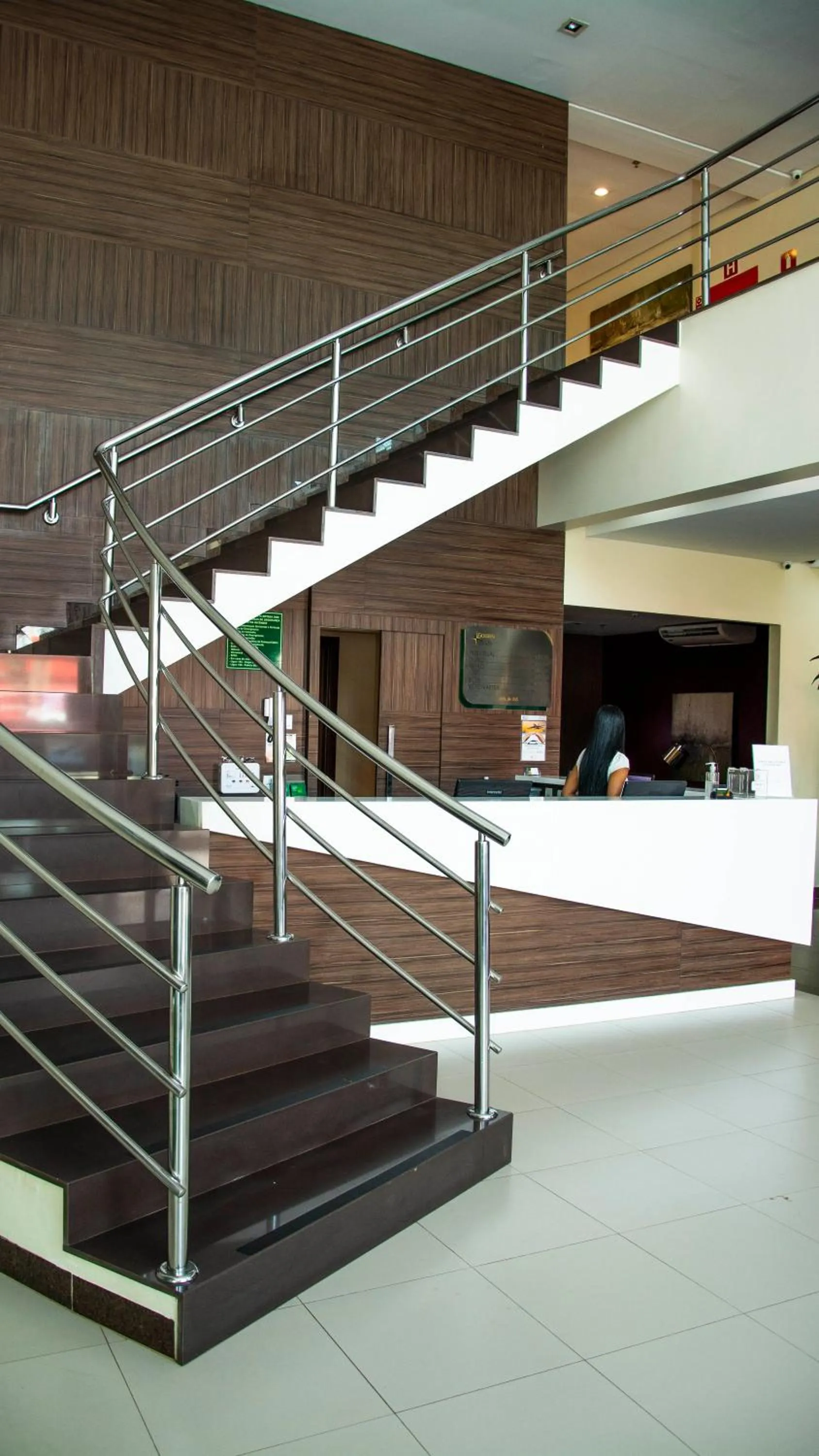 Lobby or reception in Golden Plaza Hotel