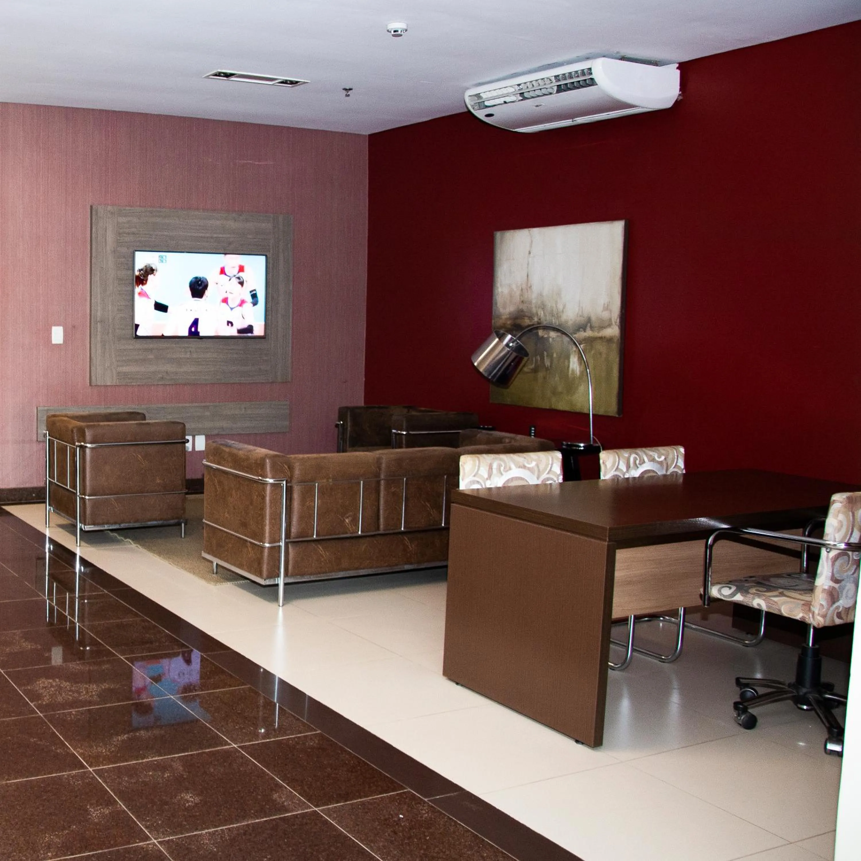 Lobby or reception in Golden Plaza Hotel