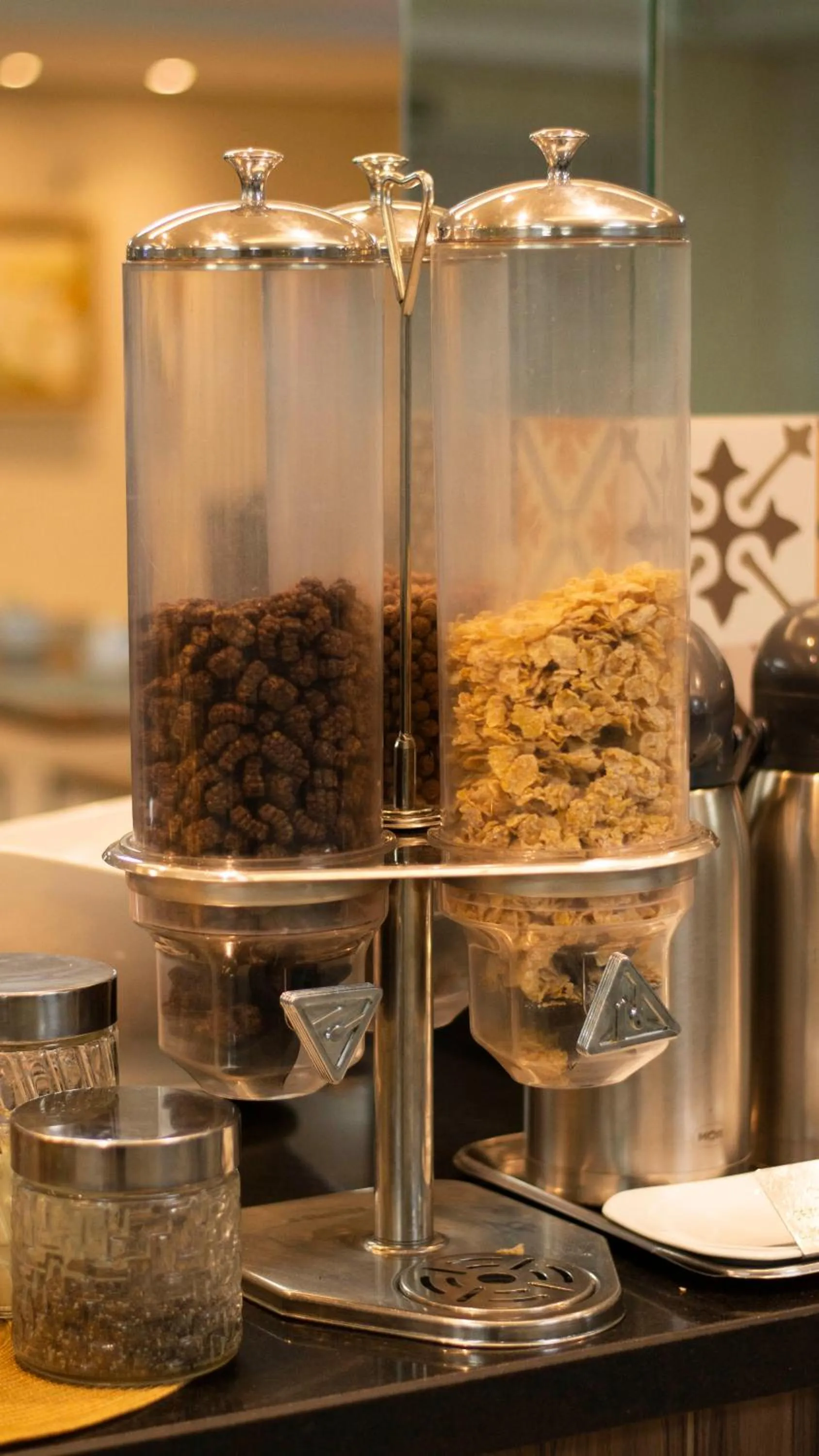 Breakfast in Golden Plaza Hotel