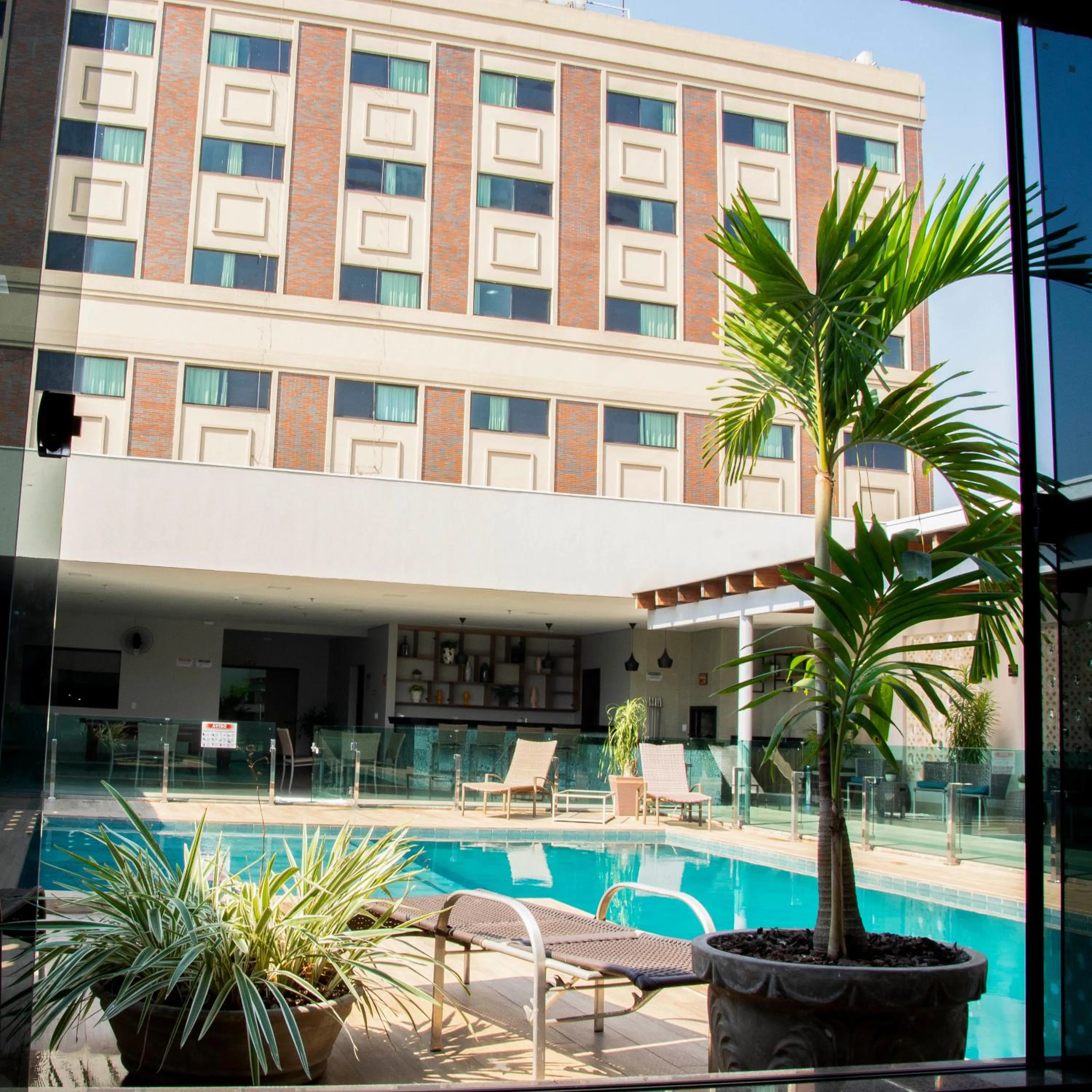 Swimming pool in Golden Plaza Hotel