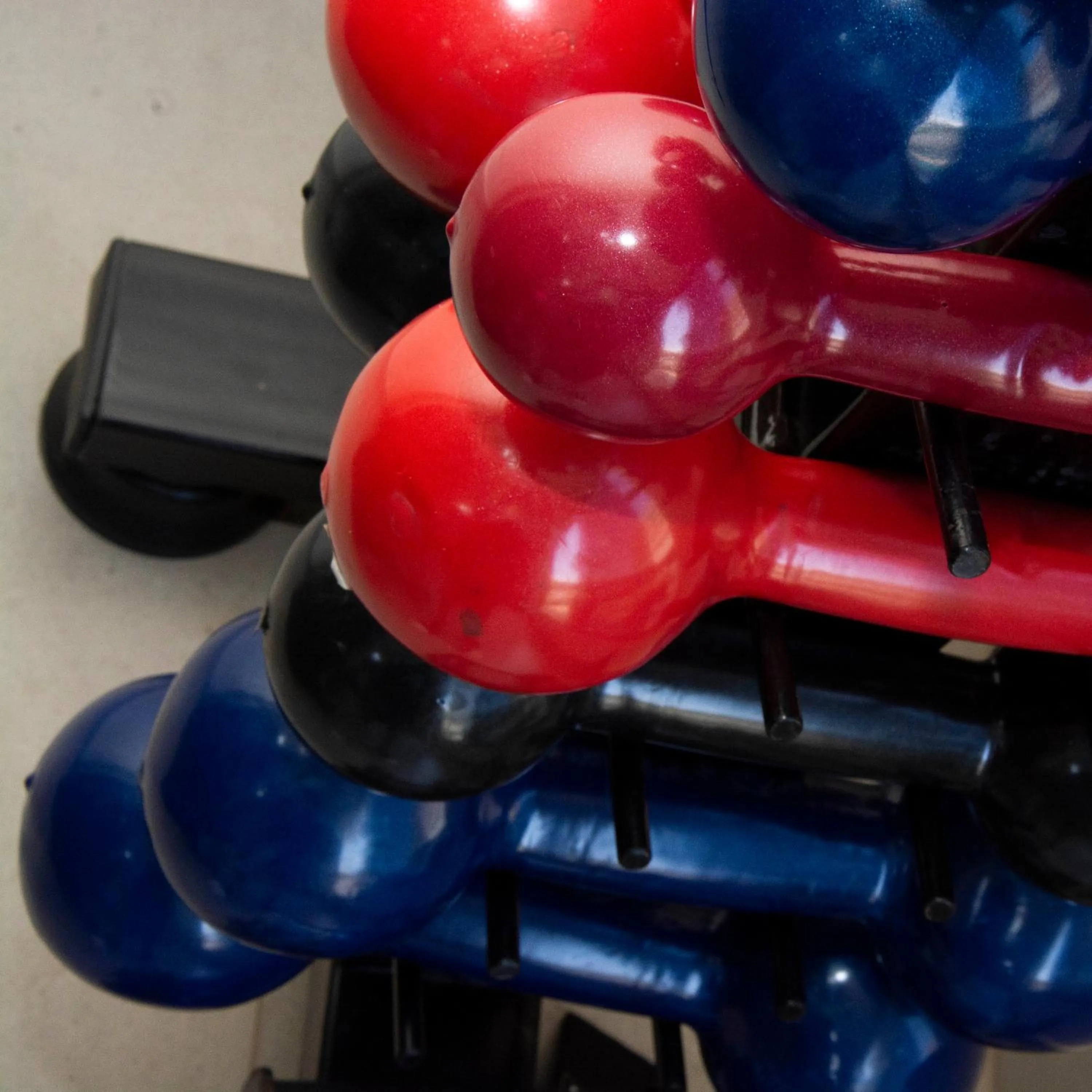 Fitness centre/facilities in Golden Plaza Hotel