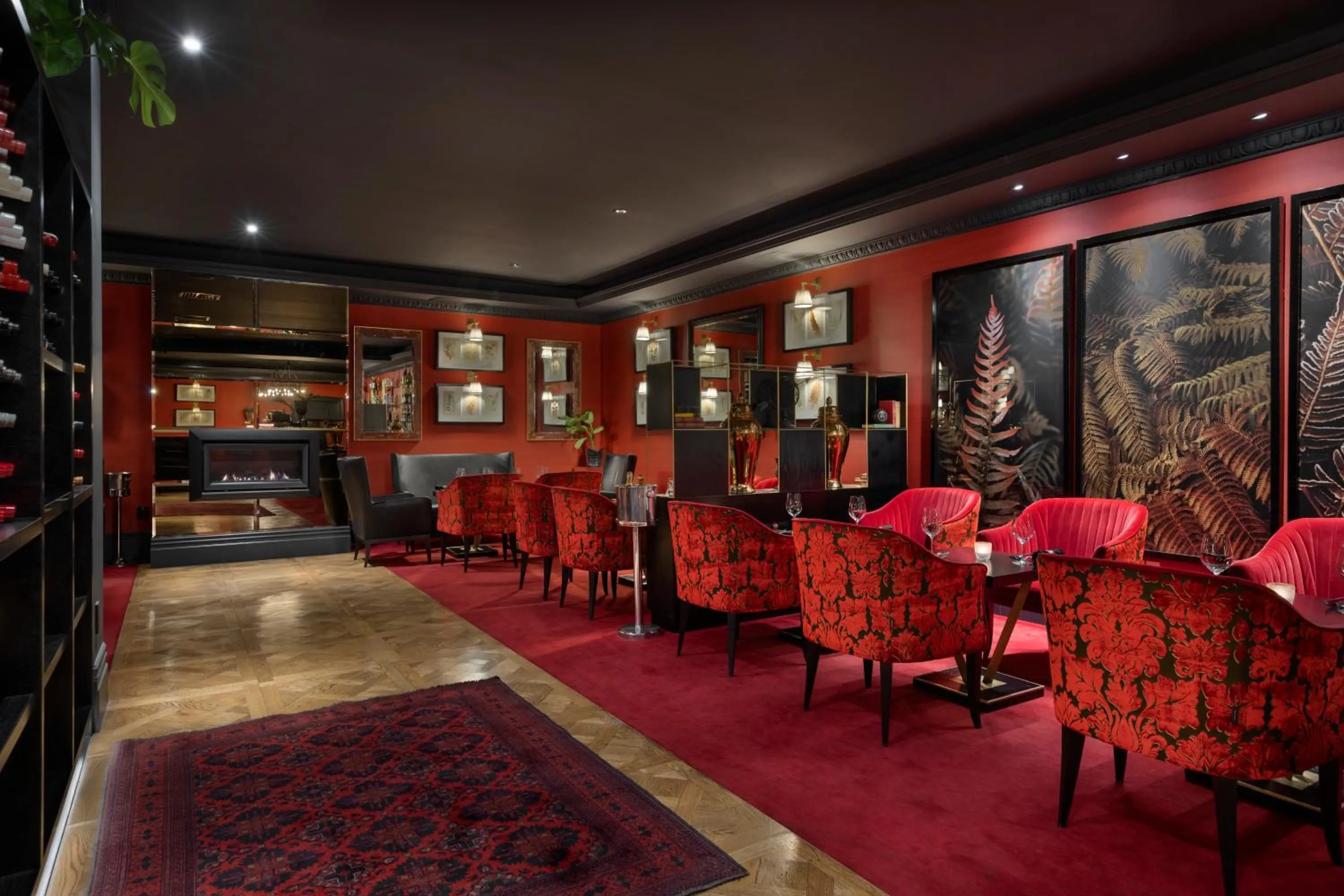 Lounge or bar in Sofitel Queenstown Hotel & Spa