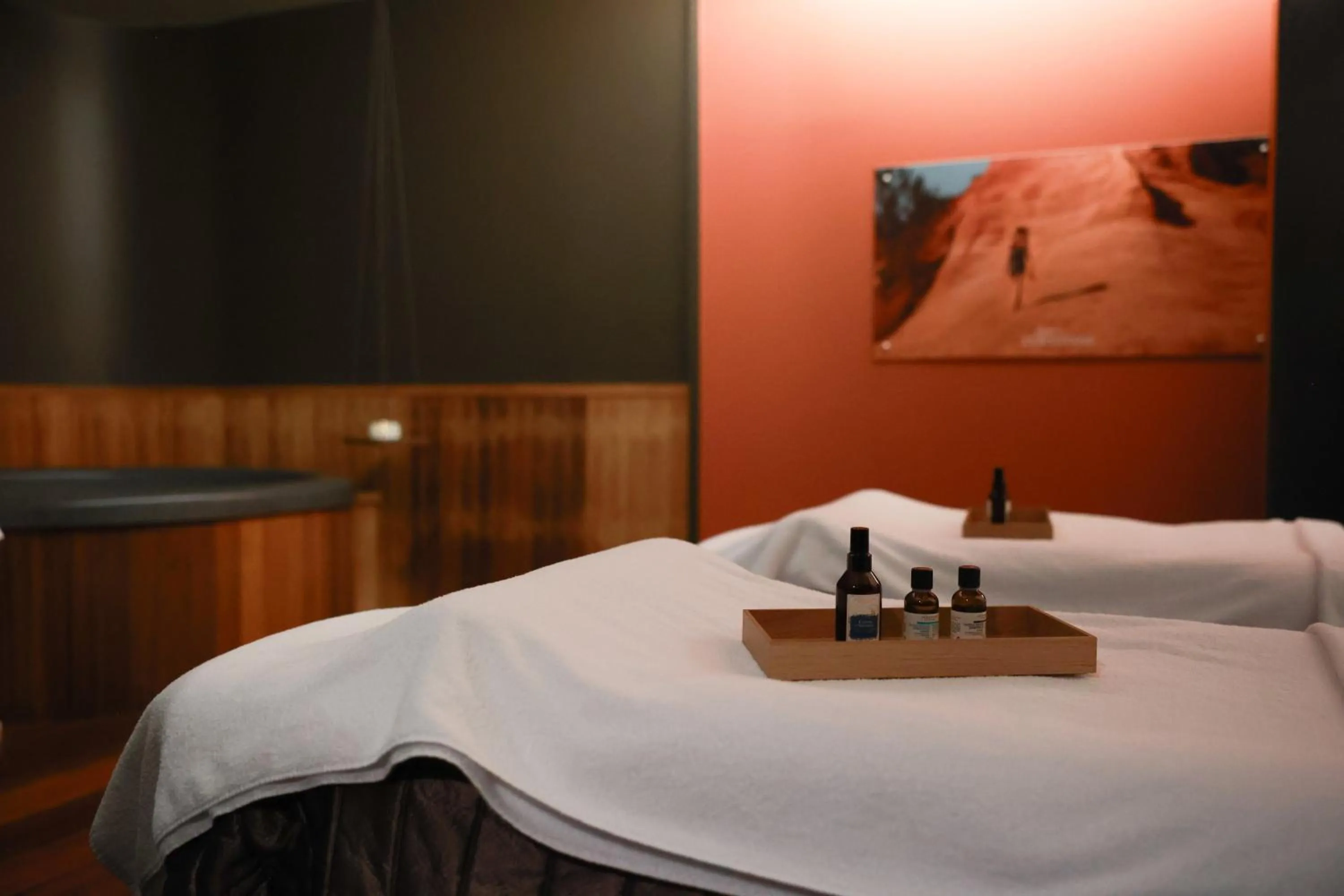 Spa and wellness centre/facilities, Bed in Sofitel Queenstown Hotel & Spa