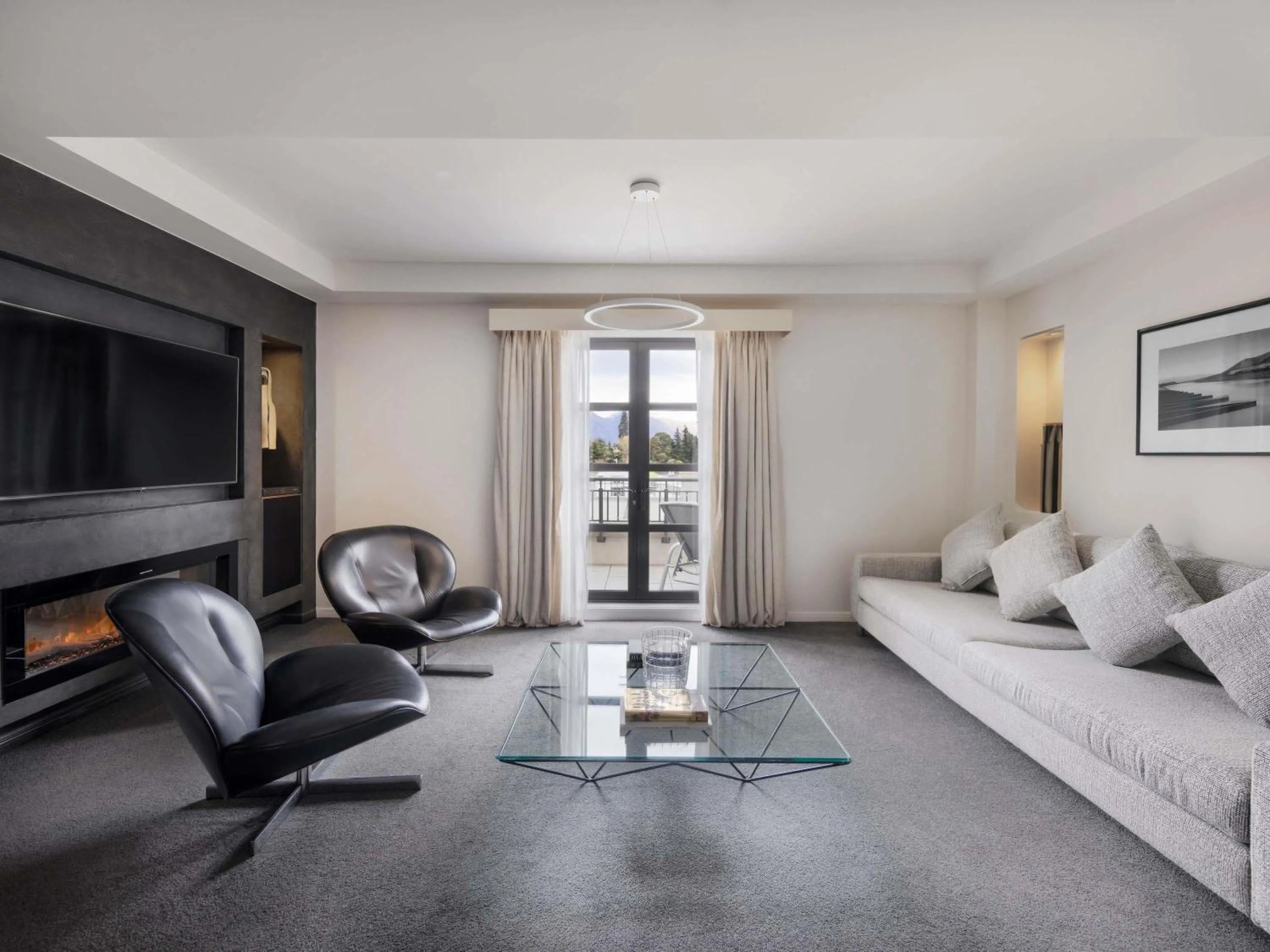 Bedroom in Sofitel Queenstown Hotel & Spa