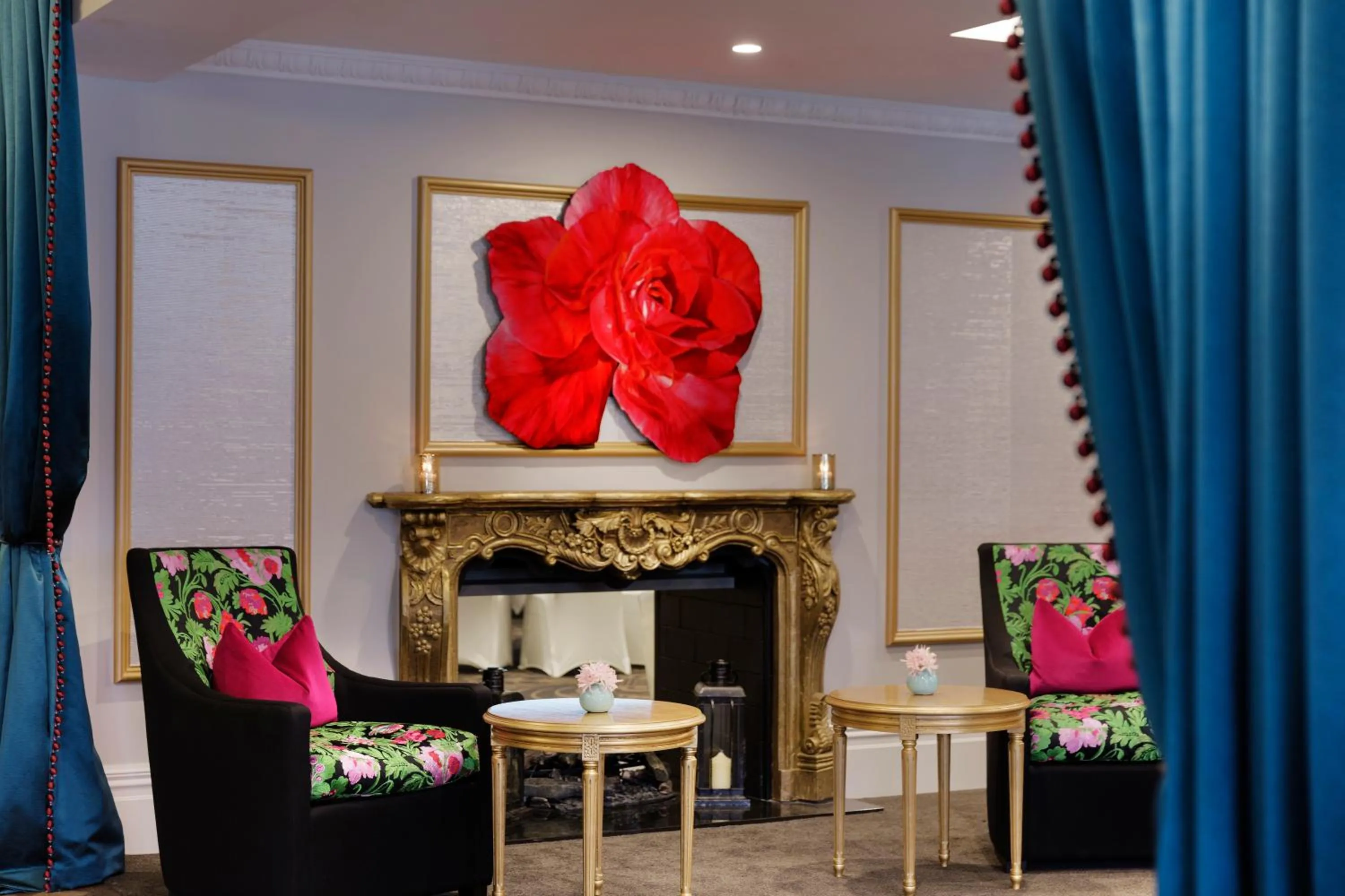 Lobby or reception in Sofitel Queenstown Hotel & Spa