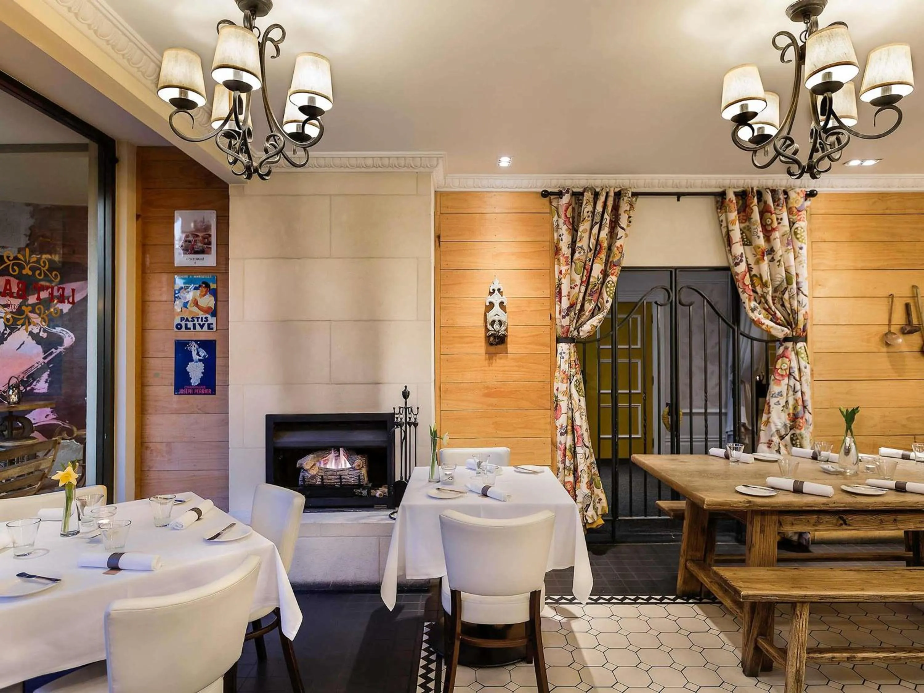 Restaurant/places to eat in Sofitel Queenstown Hotel & Spa