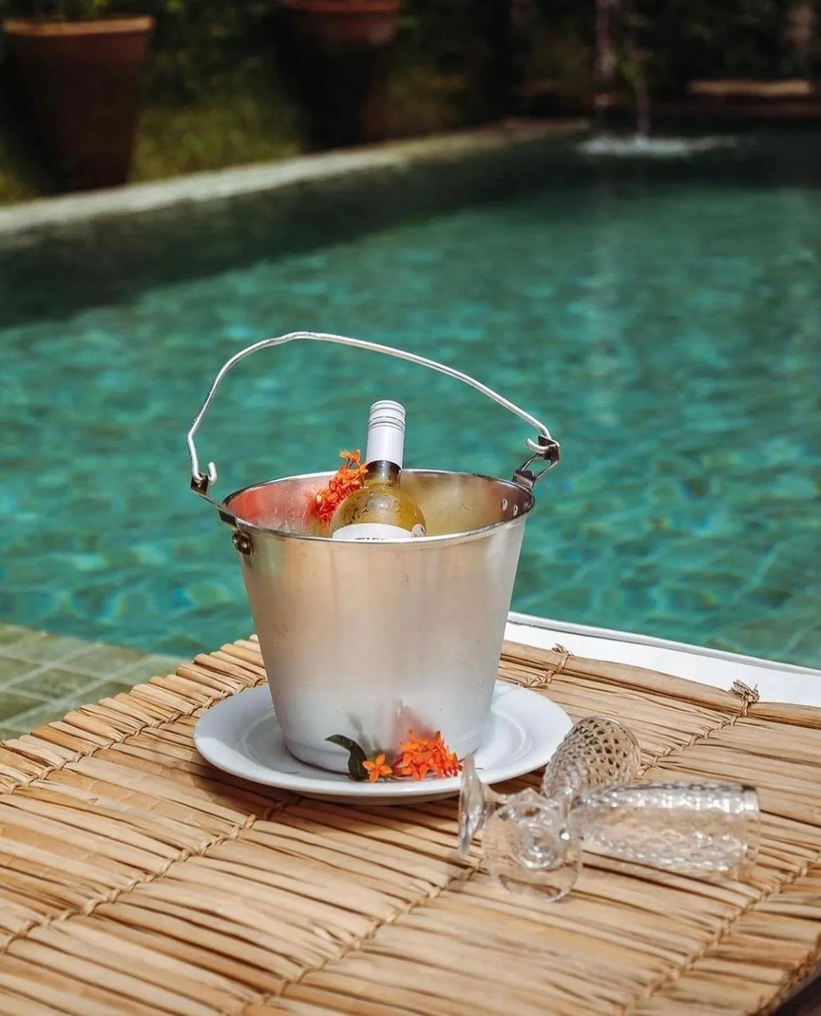 Swimming pool in Pousada Encantada