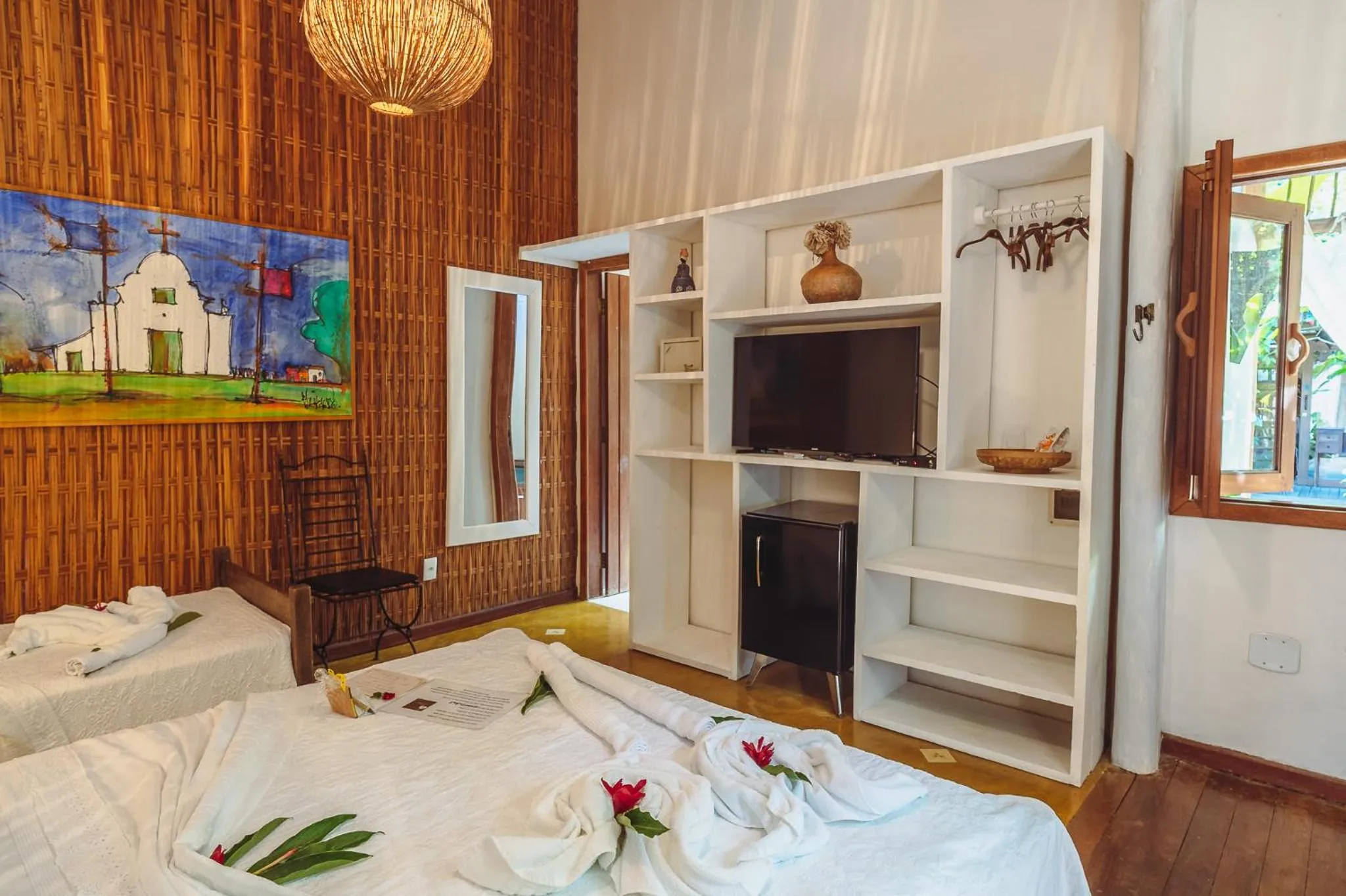 TV and multimedia, Bed in Pousada Encantada