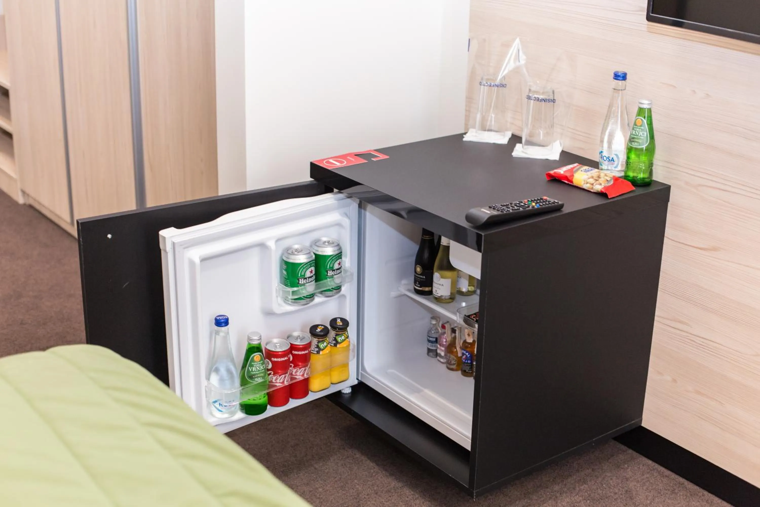 Drinks in Hotel Grand Hedonist