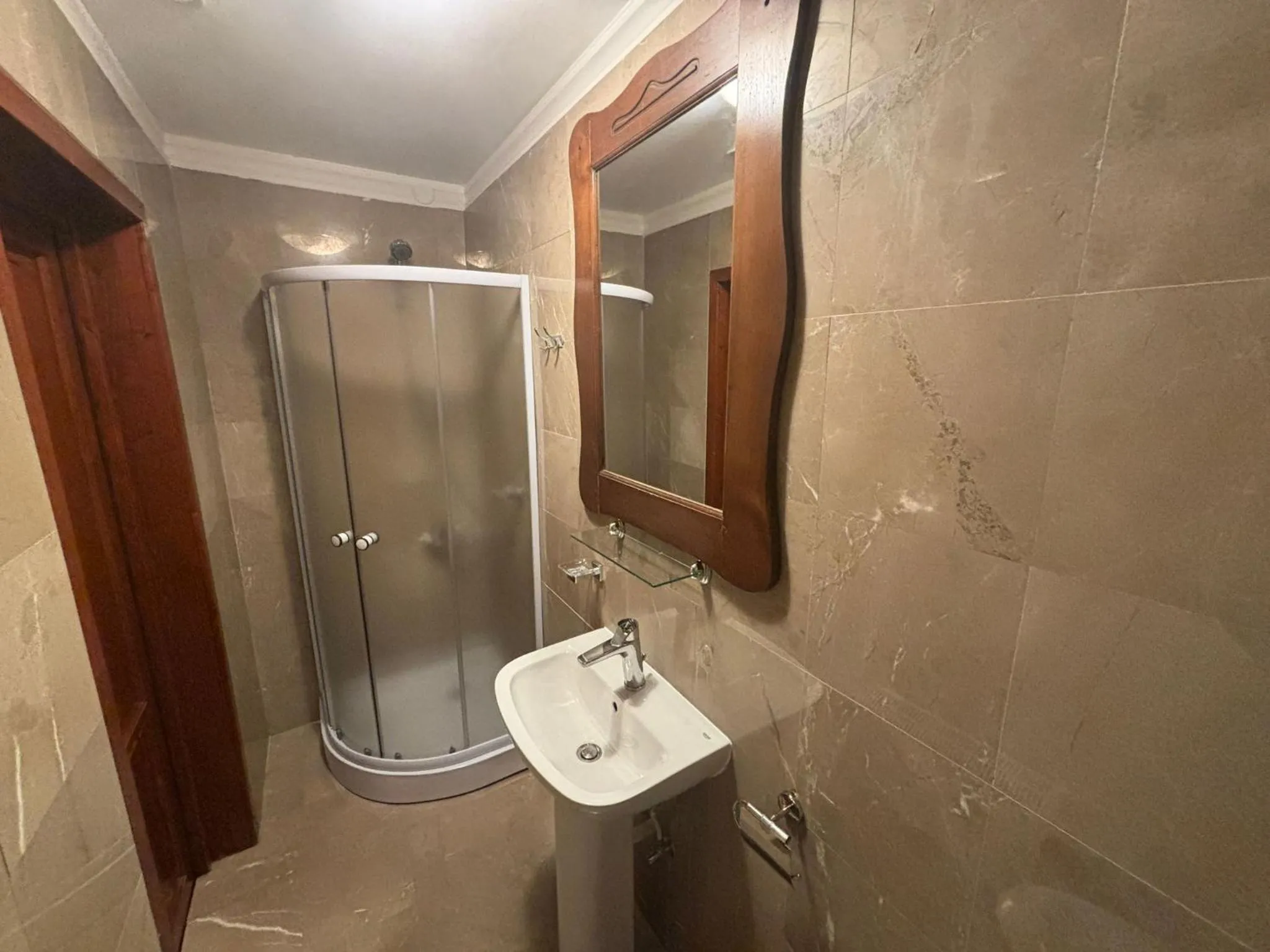 Shower in Vila Daddy