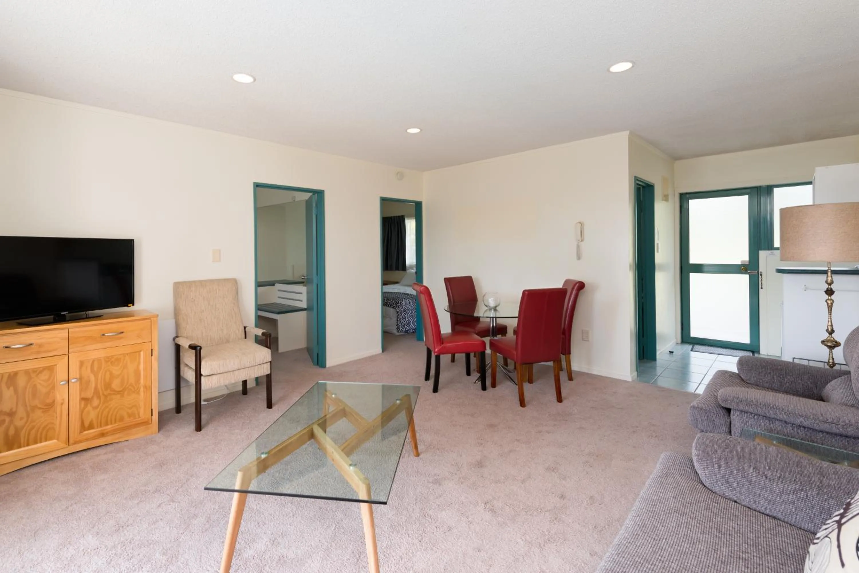 Dining area in Te Tiriti Motel