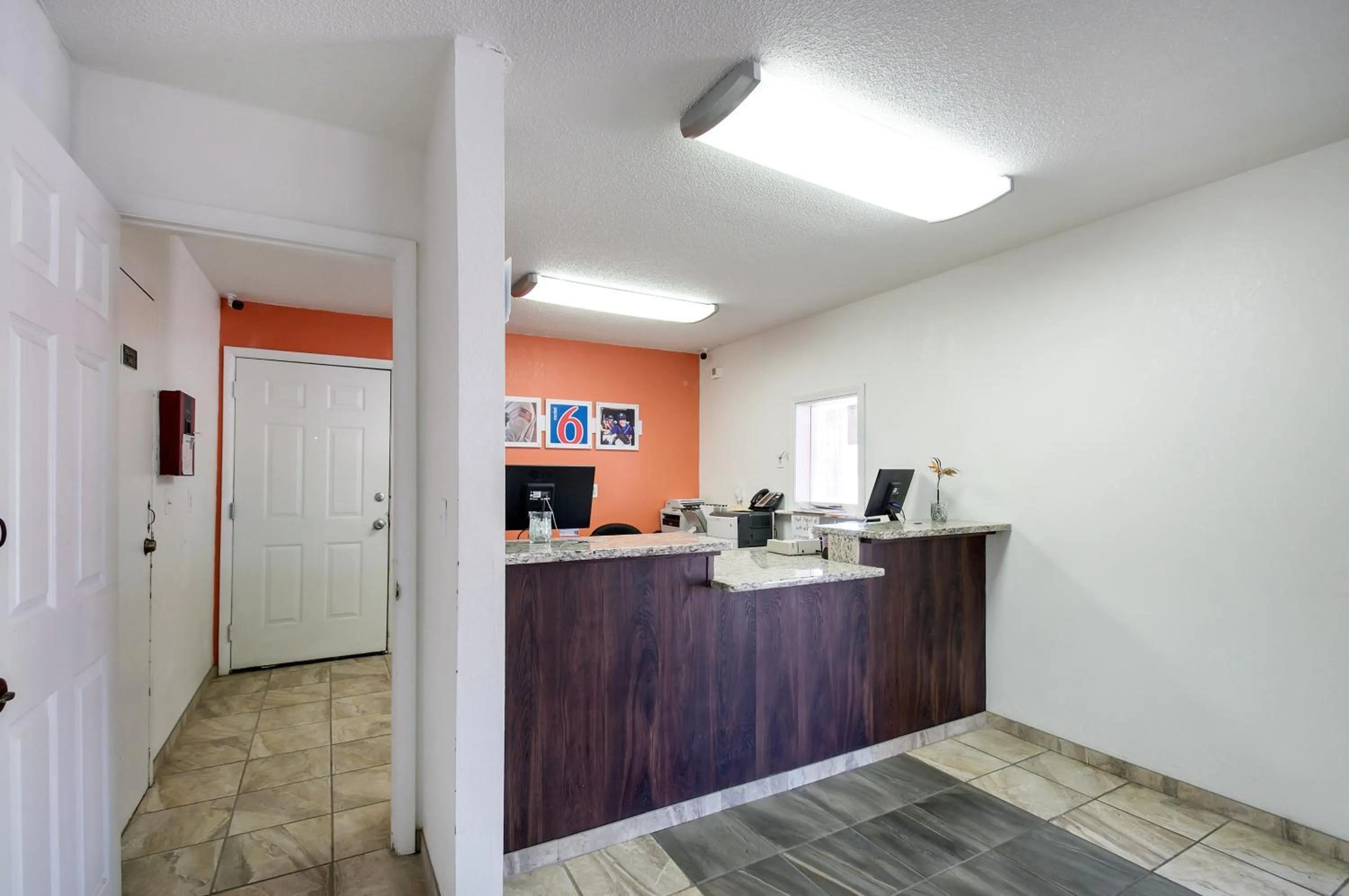 Lobby or reception in Motel 6-Charles Town, WV