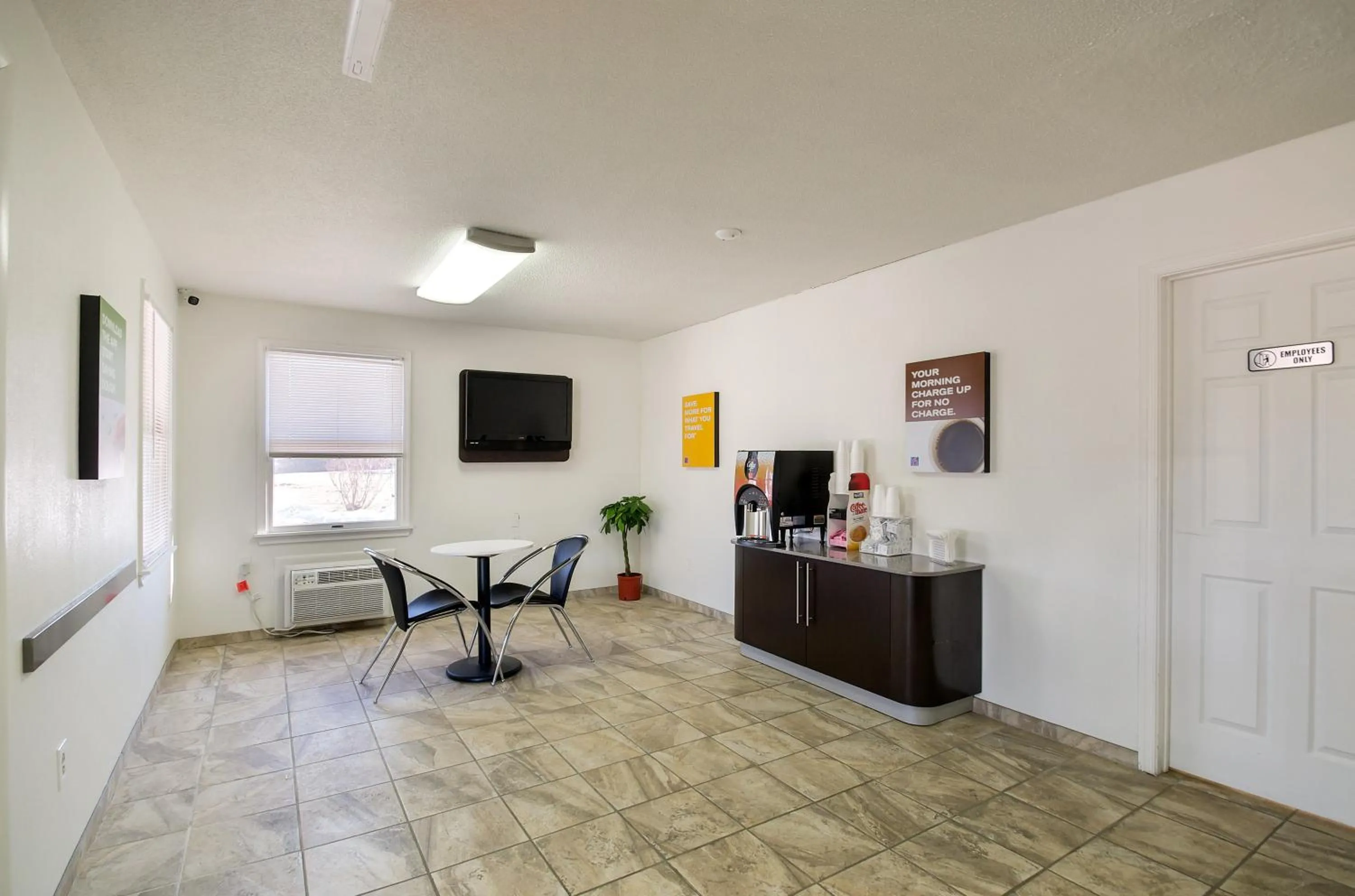 Lobby or reception in Motel 6-Charles Town, WV