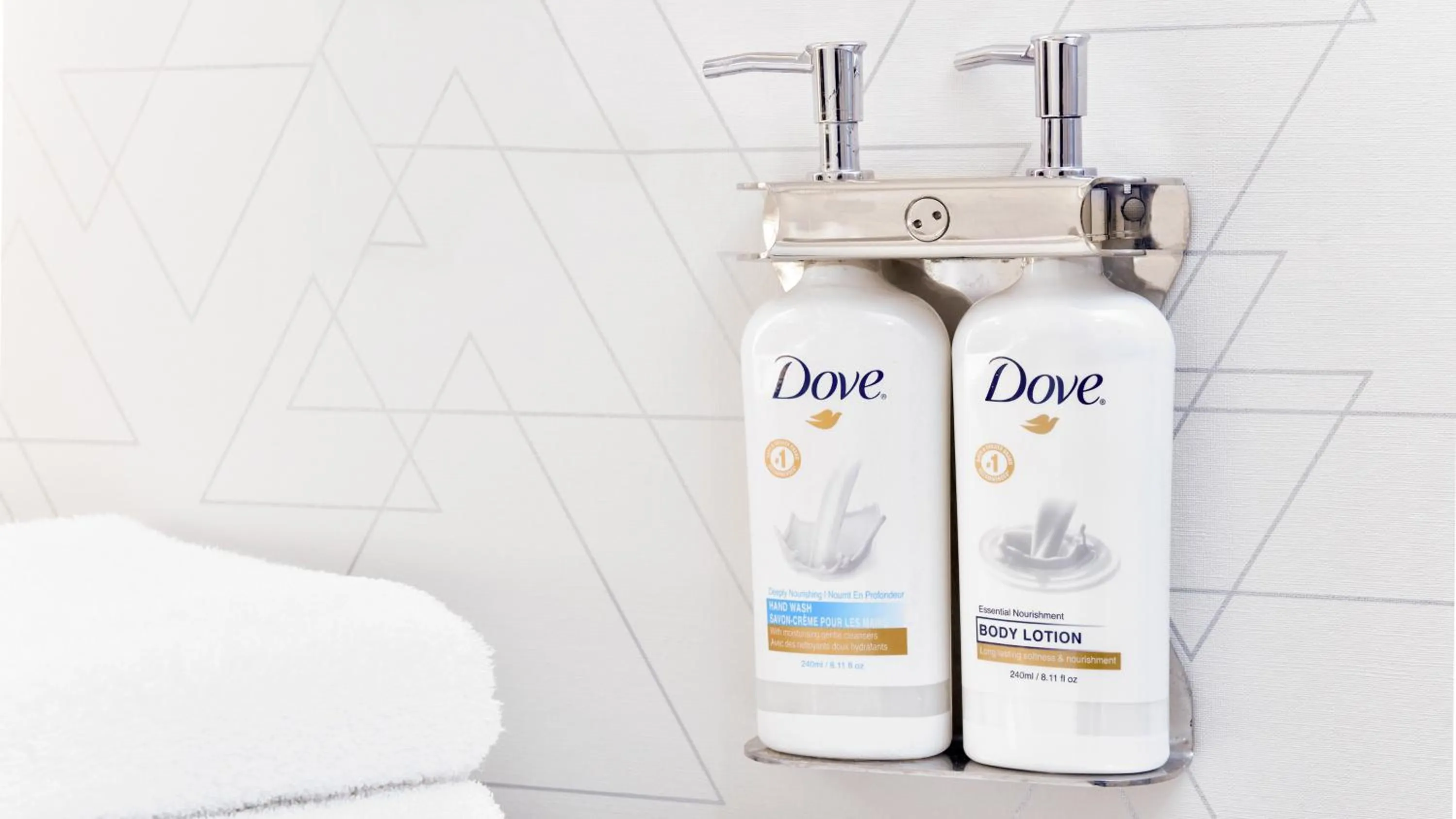 Bathroom in Holiday Inn Express Hotel & Suites Waterloo - St. Jacobs Area, an IHG Hotel