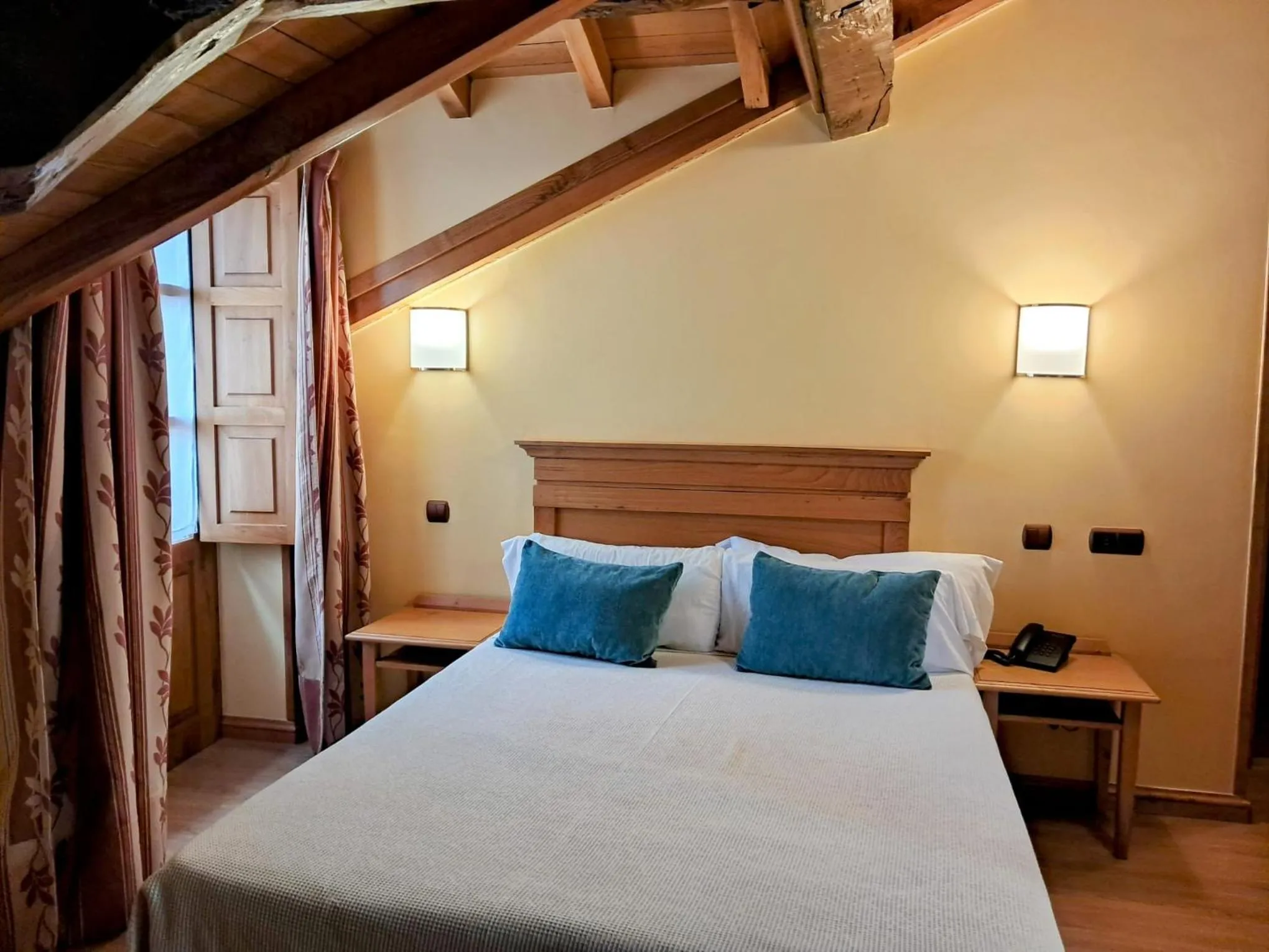 Bed in Hotel San Roque