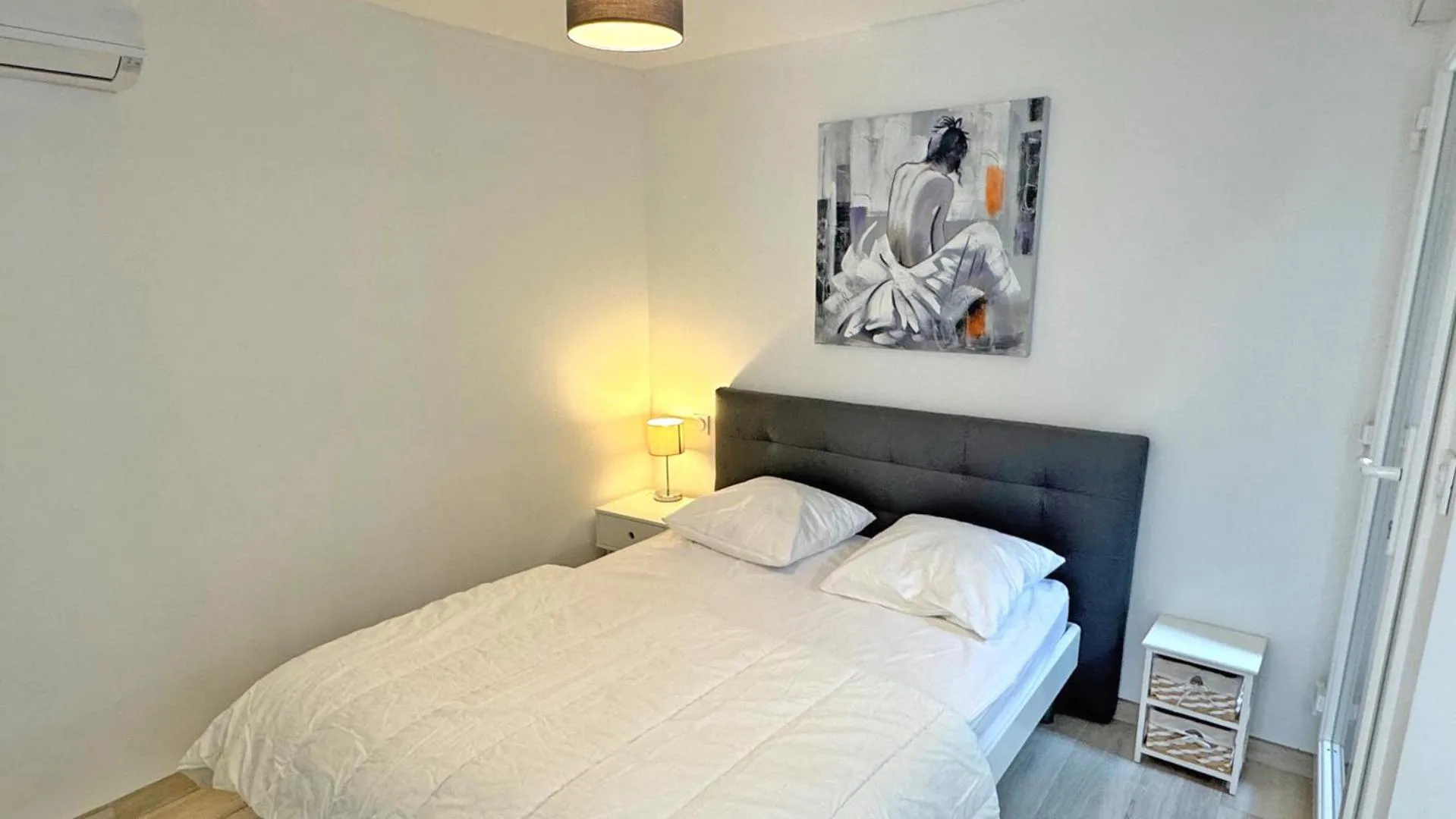 Bedroom, Bed in Villa Rico