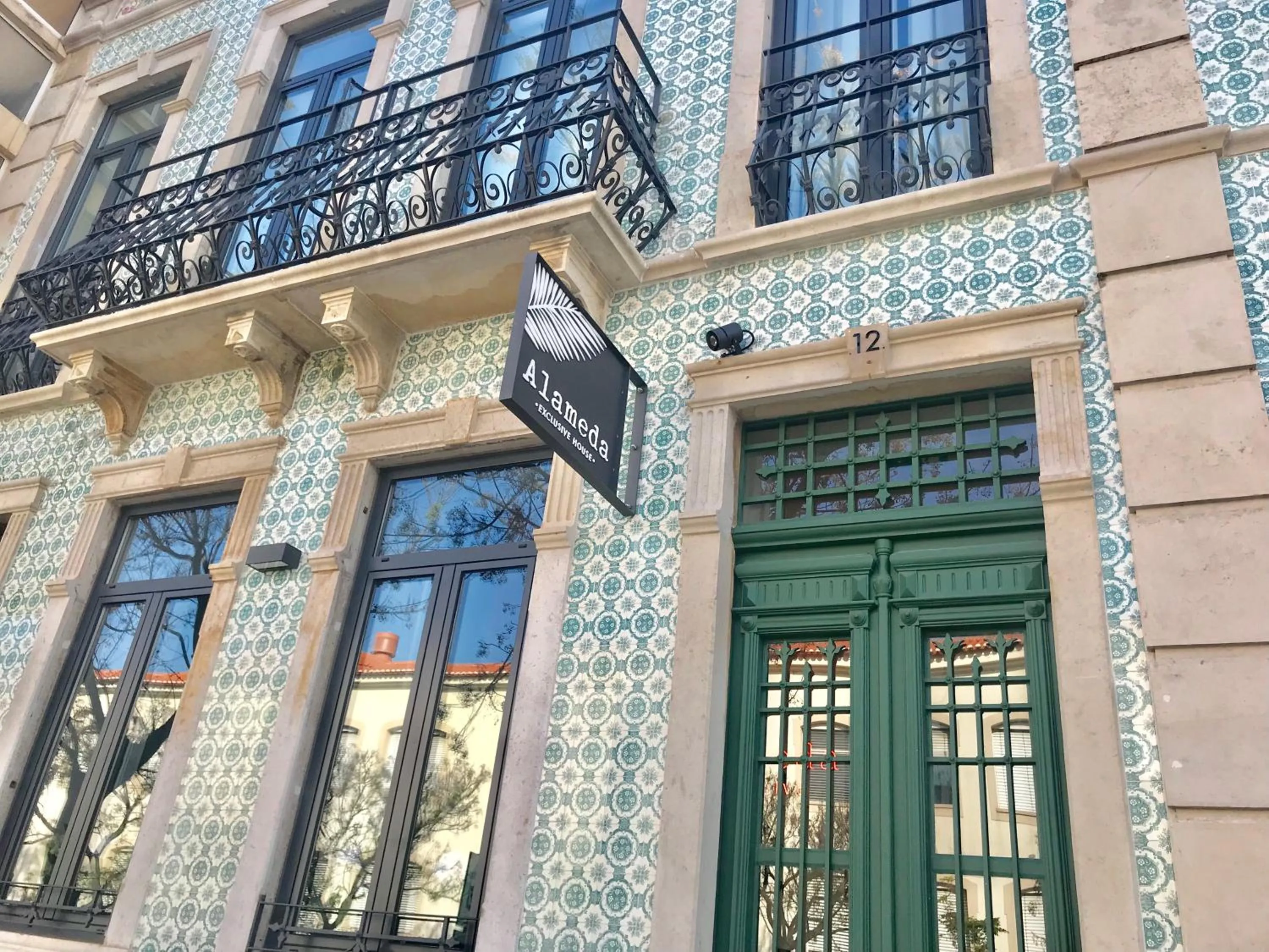 Property logo or sign in Alameda Exclusive House