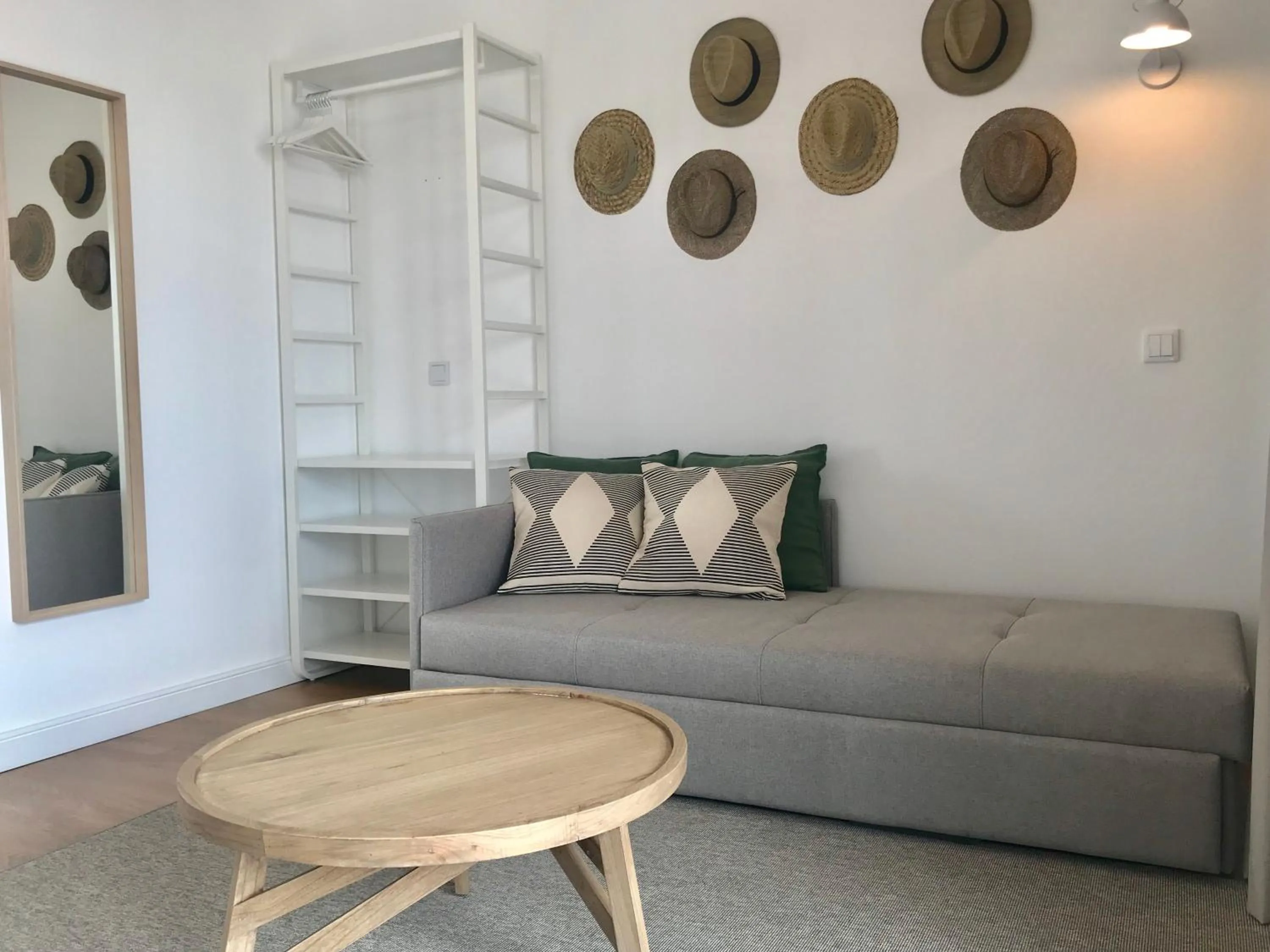 Alameda Exclusive House