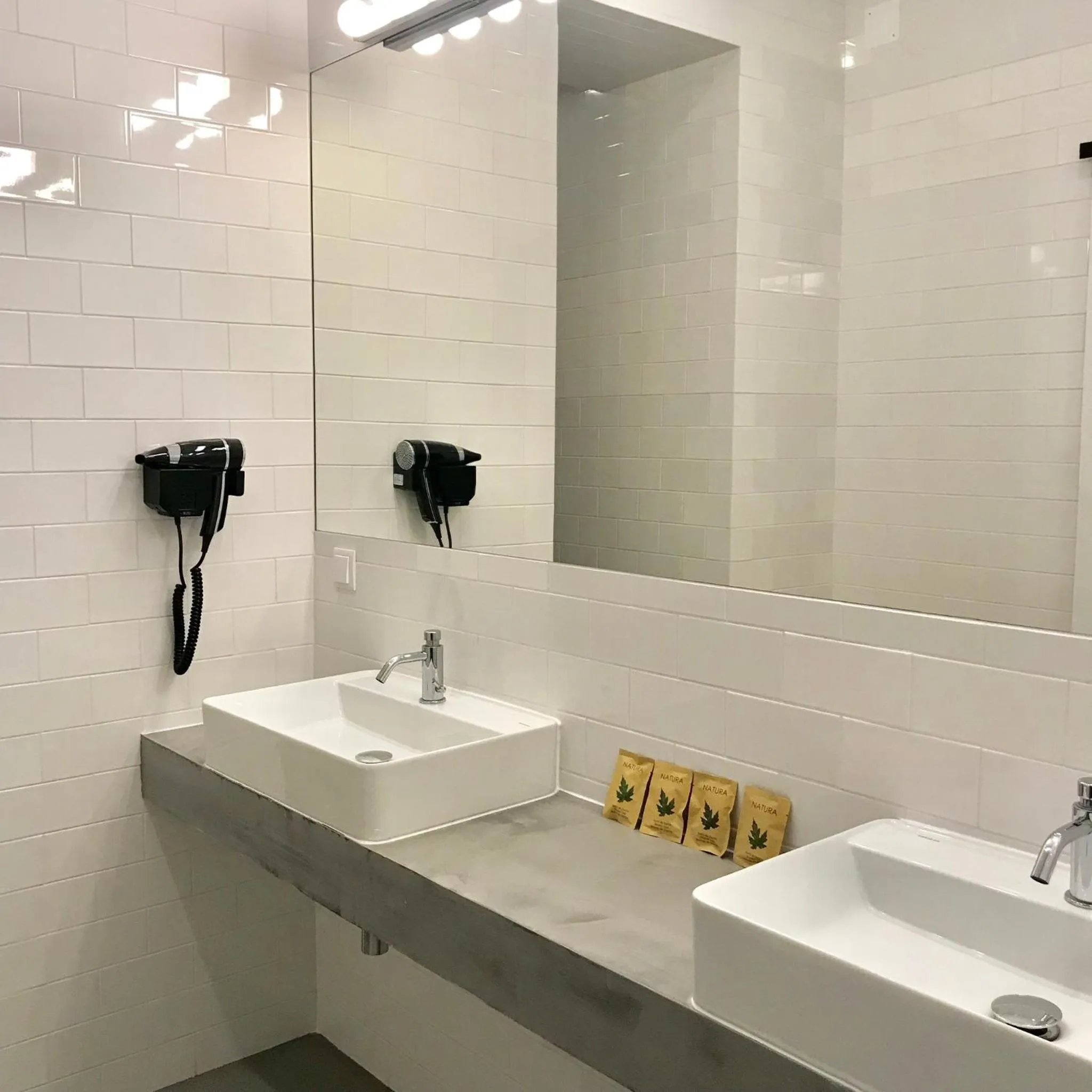 Alameda Exclusive House