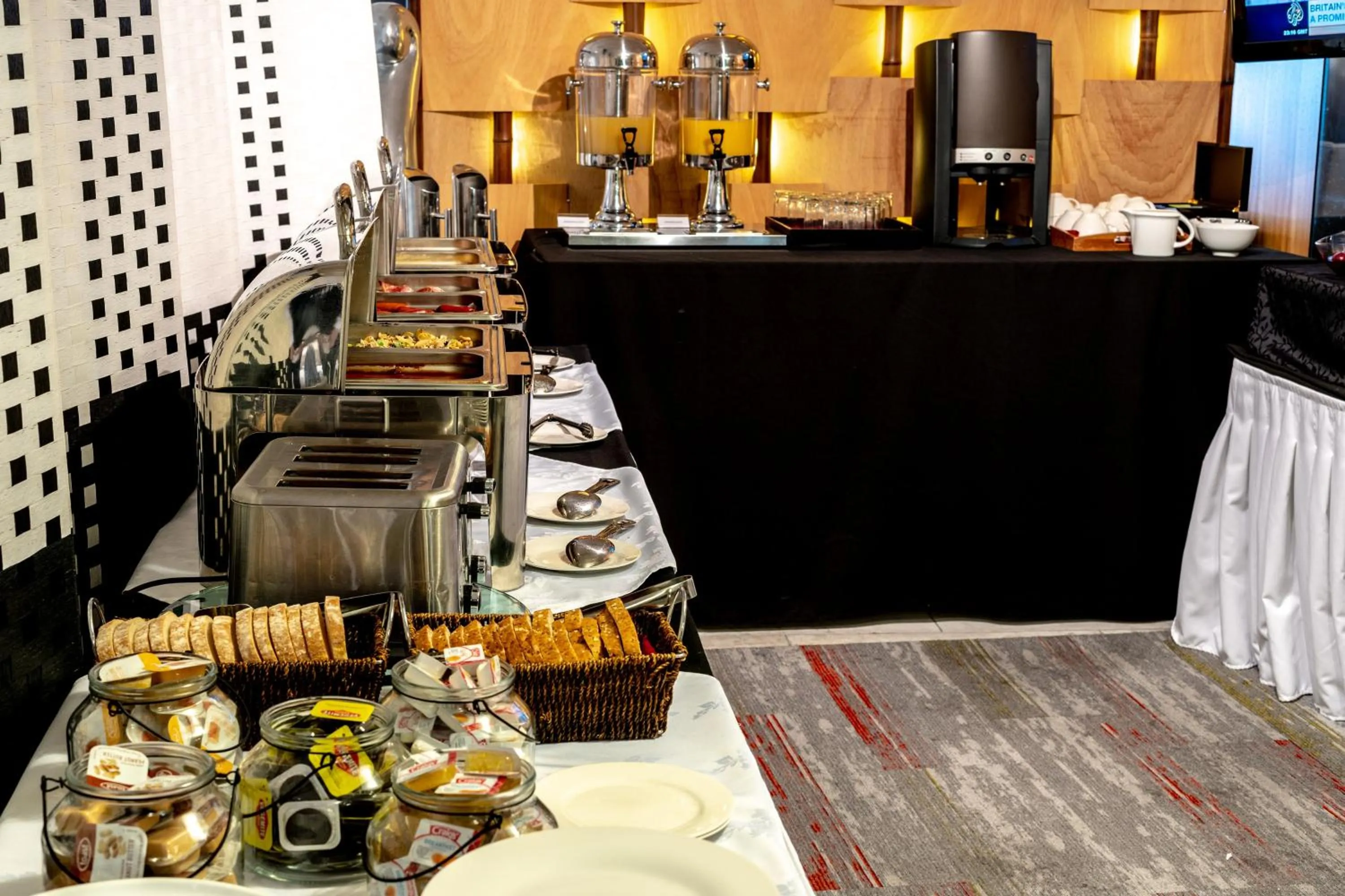 Breakfast in The Quadrant Hotel & Suites