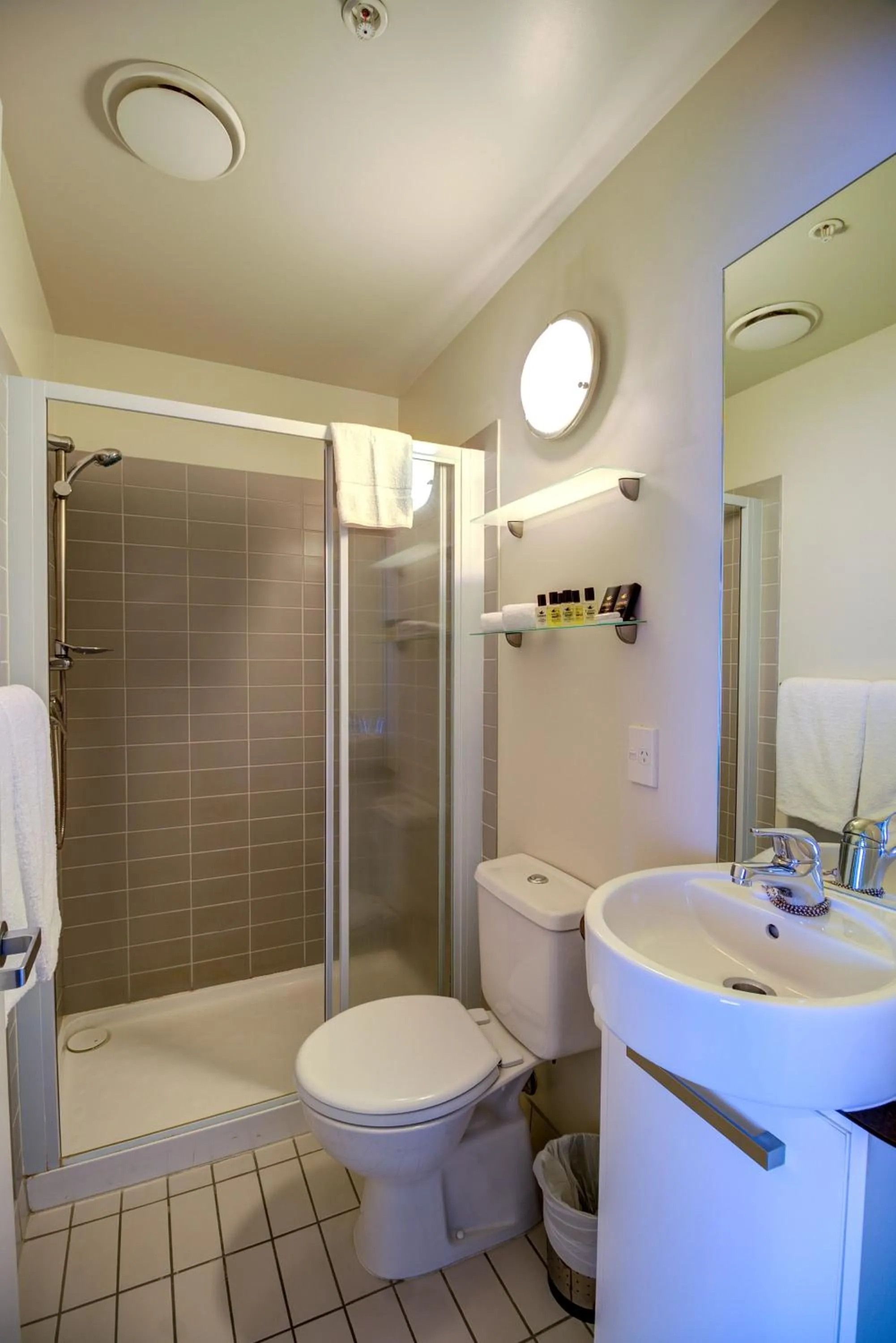 Shower in The Quadrant Hotel & Suites