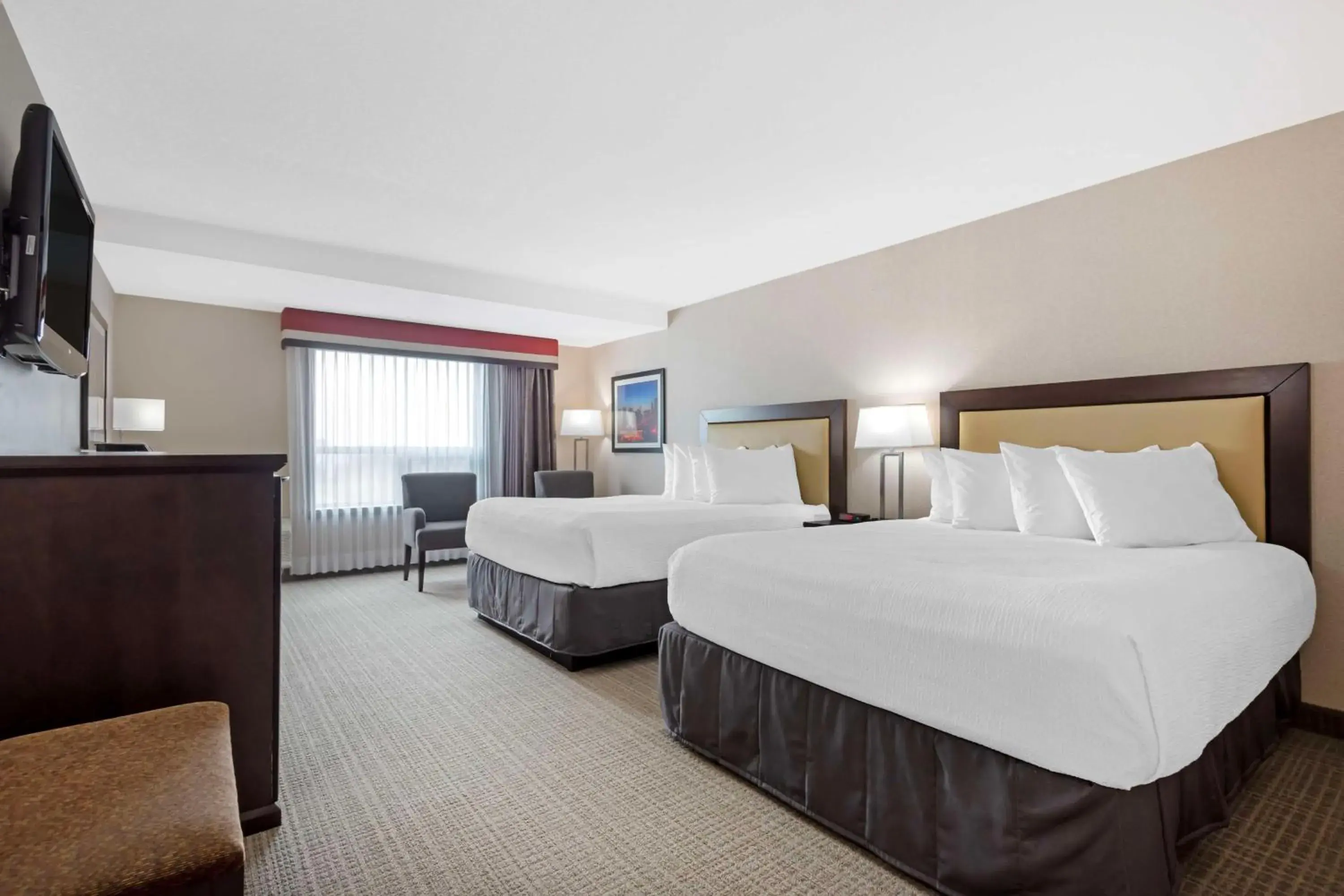 Bedroom, Bed in Best Western PLUS Port O'Call Hotel Bedroom, Bed in Best Western PLUS Port O'Call Hotel