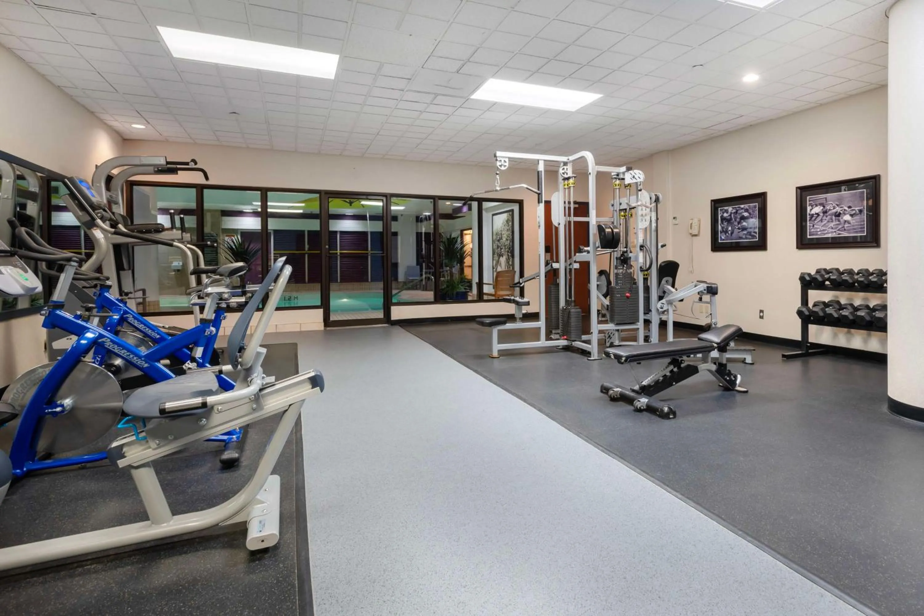 Fitness centre/facilities in Best Western PLUS Port O'Call Hotel