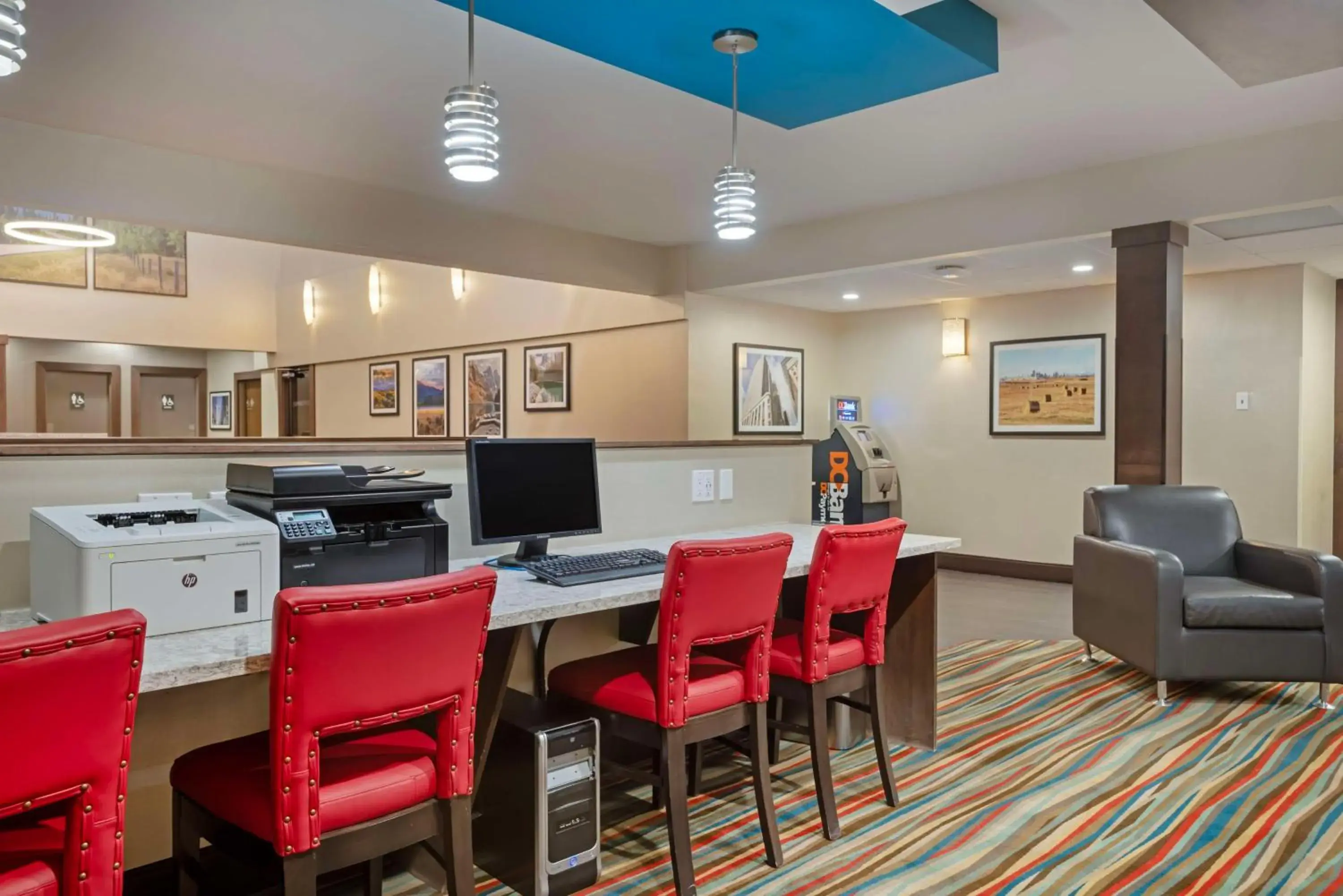 Lobby or reception in Best Western PLUS Port O'Call Hotel Lobby or reception in Best Western PLUS Port O'Call Hotel