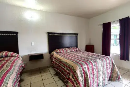 2 Queen Beds Non-Smoking in Best Budget Inn San Marcos, TX 2 Queen Beds Non-Smoking in Best Budget Inn San Marcos, TX