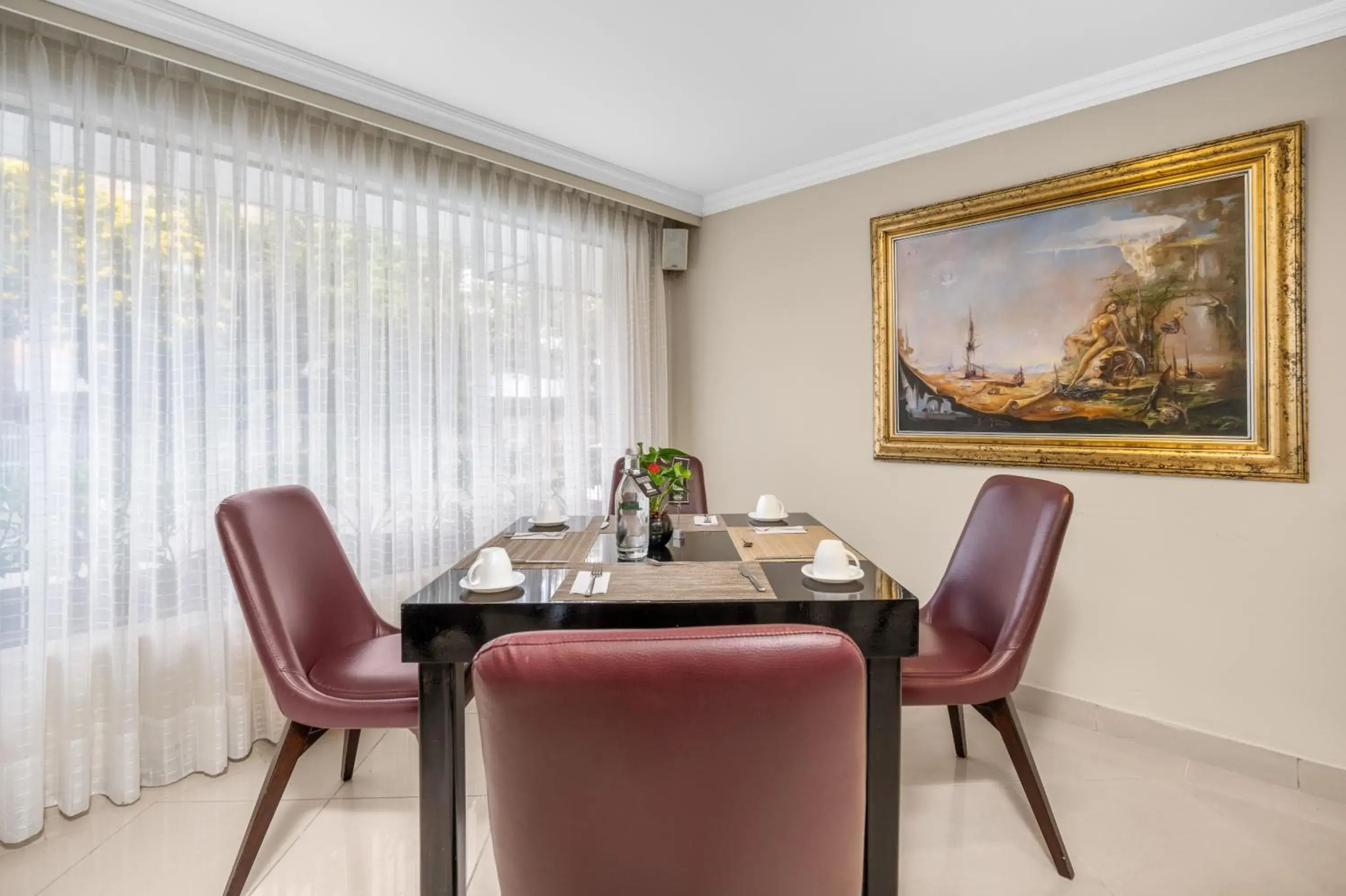 Restaurant/places to eat in Hotel Egina Bogotá Restaurant/places to eat in Hotel Egina Bogotá