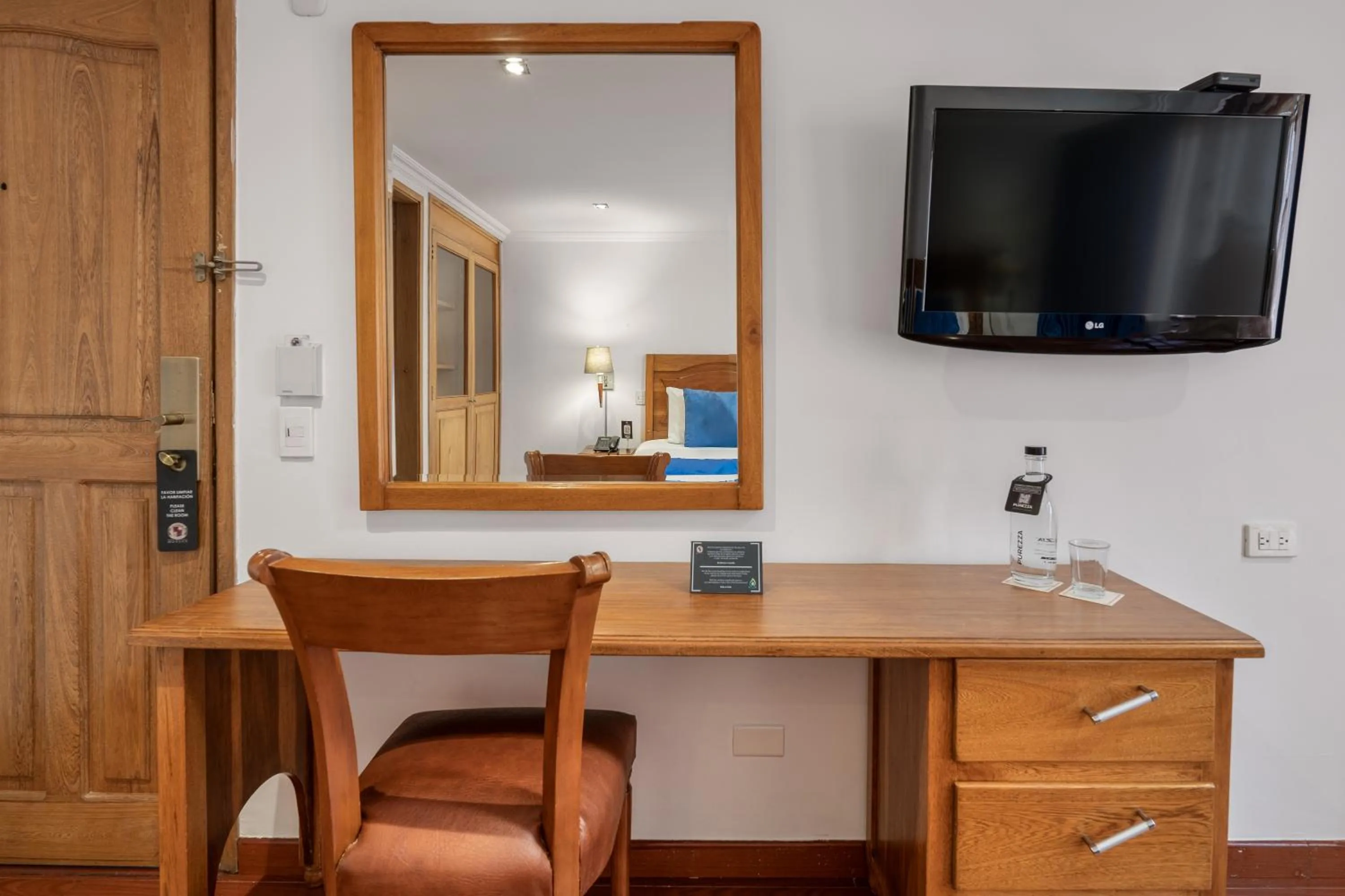 Bedroom in Hotel Egina Bogotá