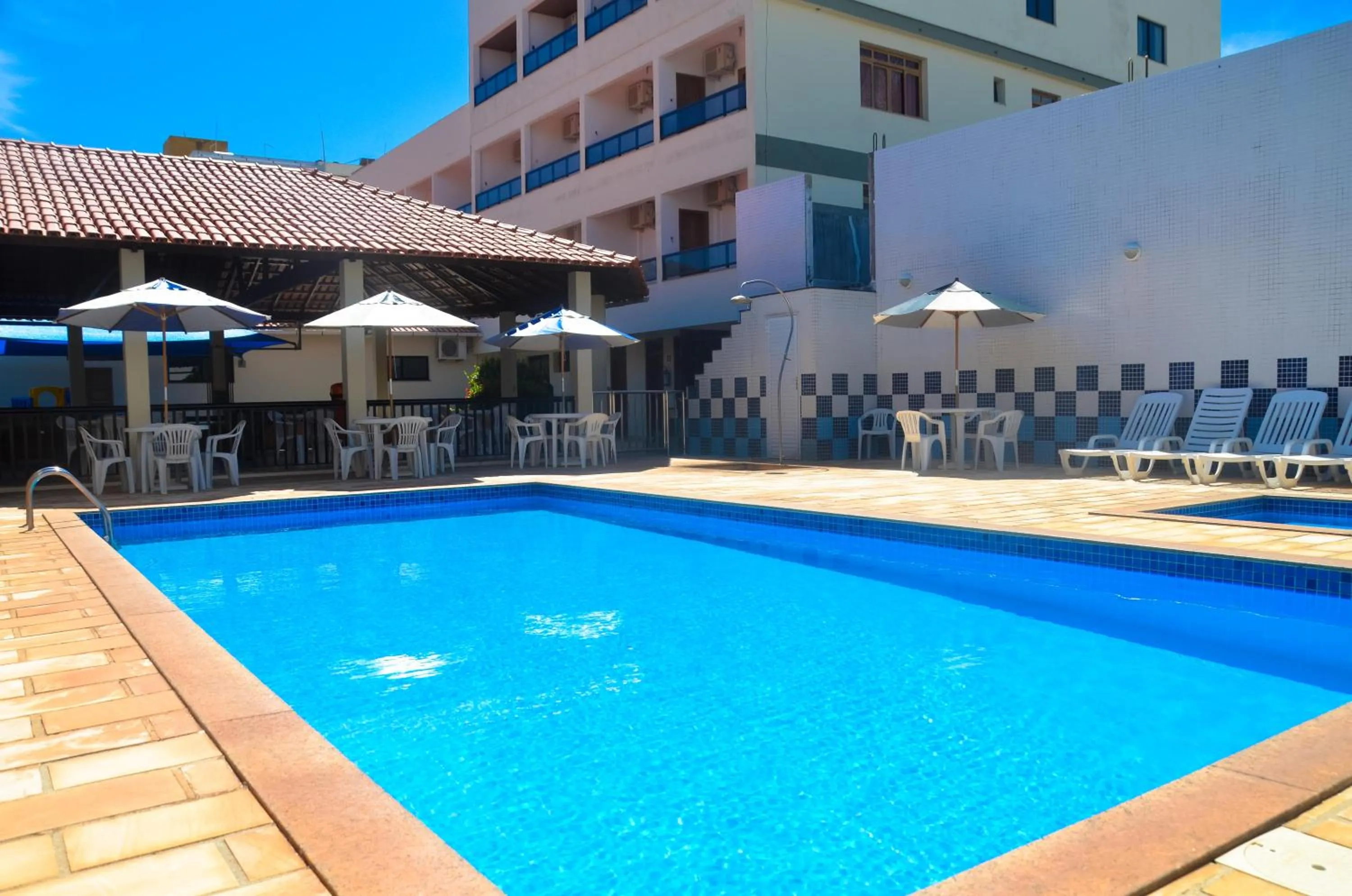 Thanharu Praia Hotel