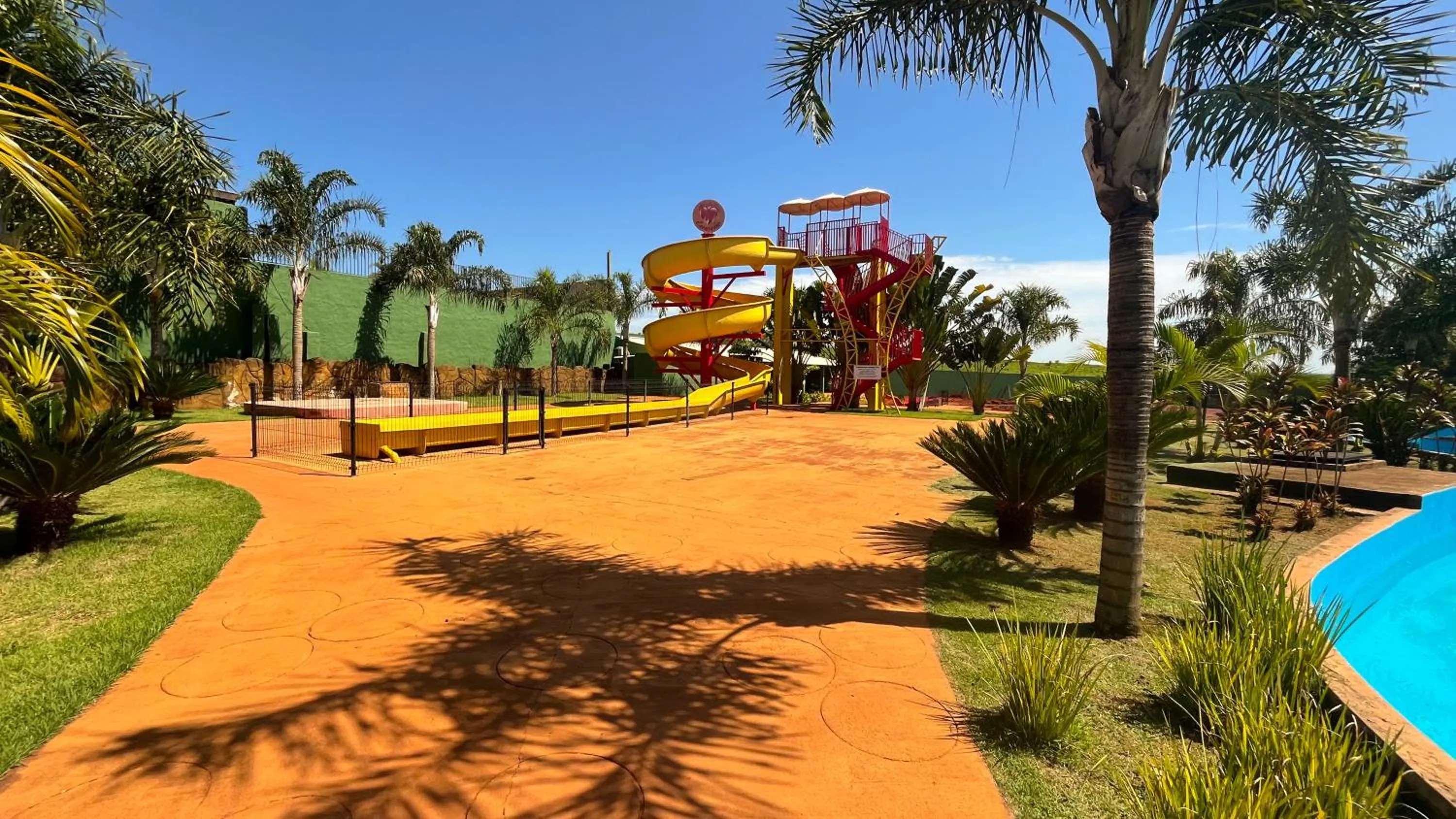 Swimming pool in Hotel Dolce Dulce