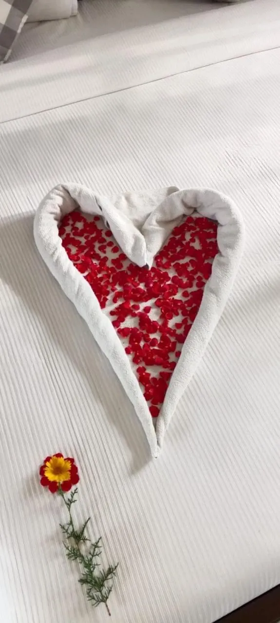 Decorative detail, Bed in The Realm