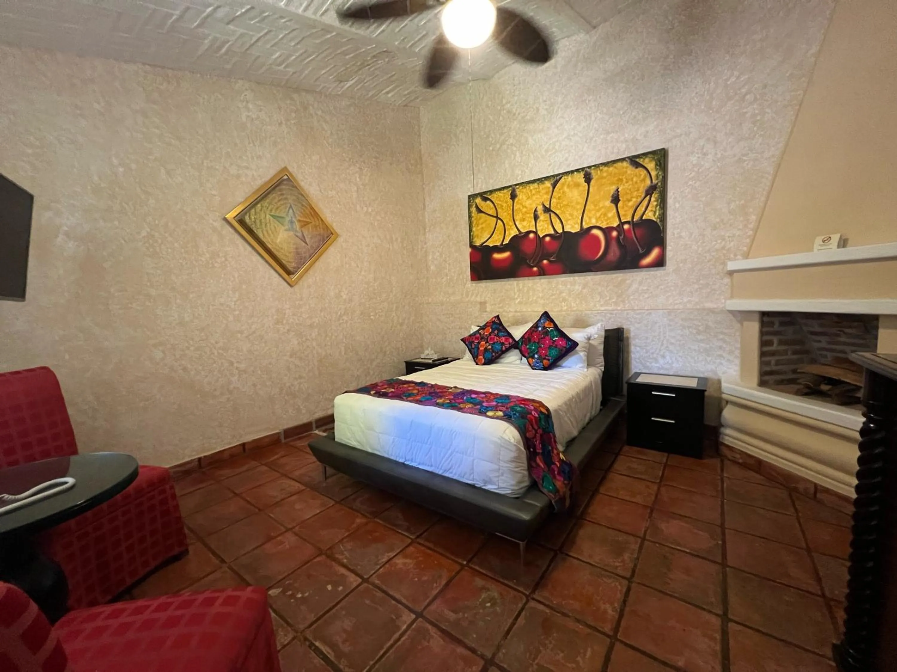 Bed in Hacienda del Lago Boutique Hotel