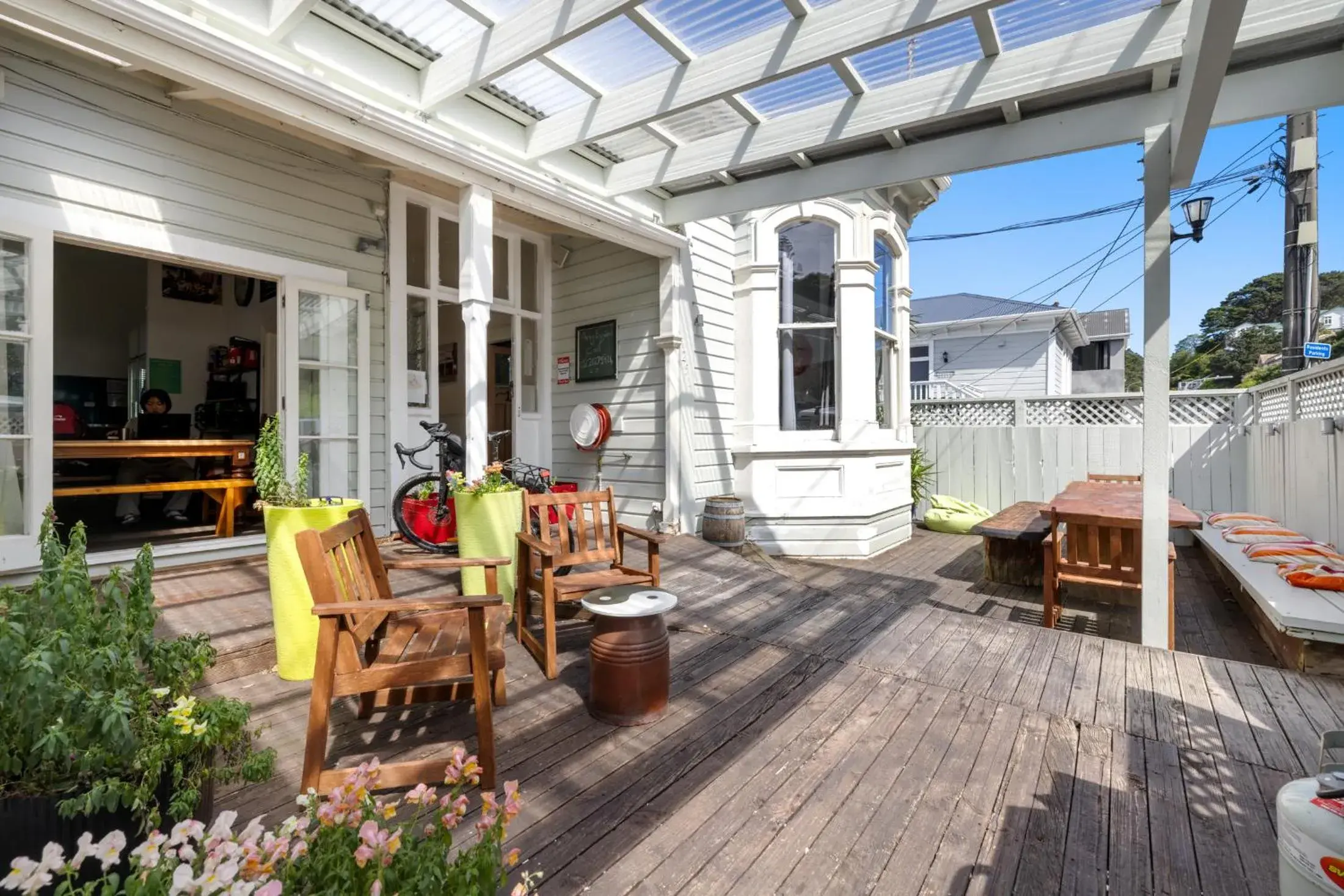 Facade/entrance in Worldwide Backpackers Facade/entrance in Worldwide Backpackers