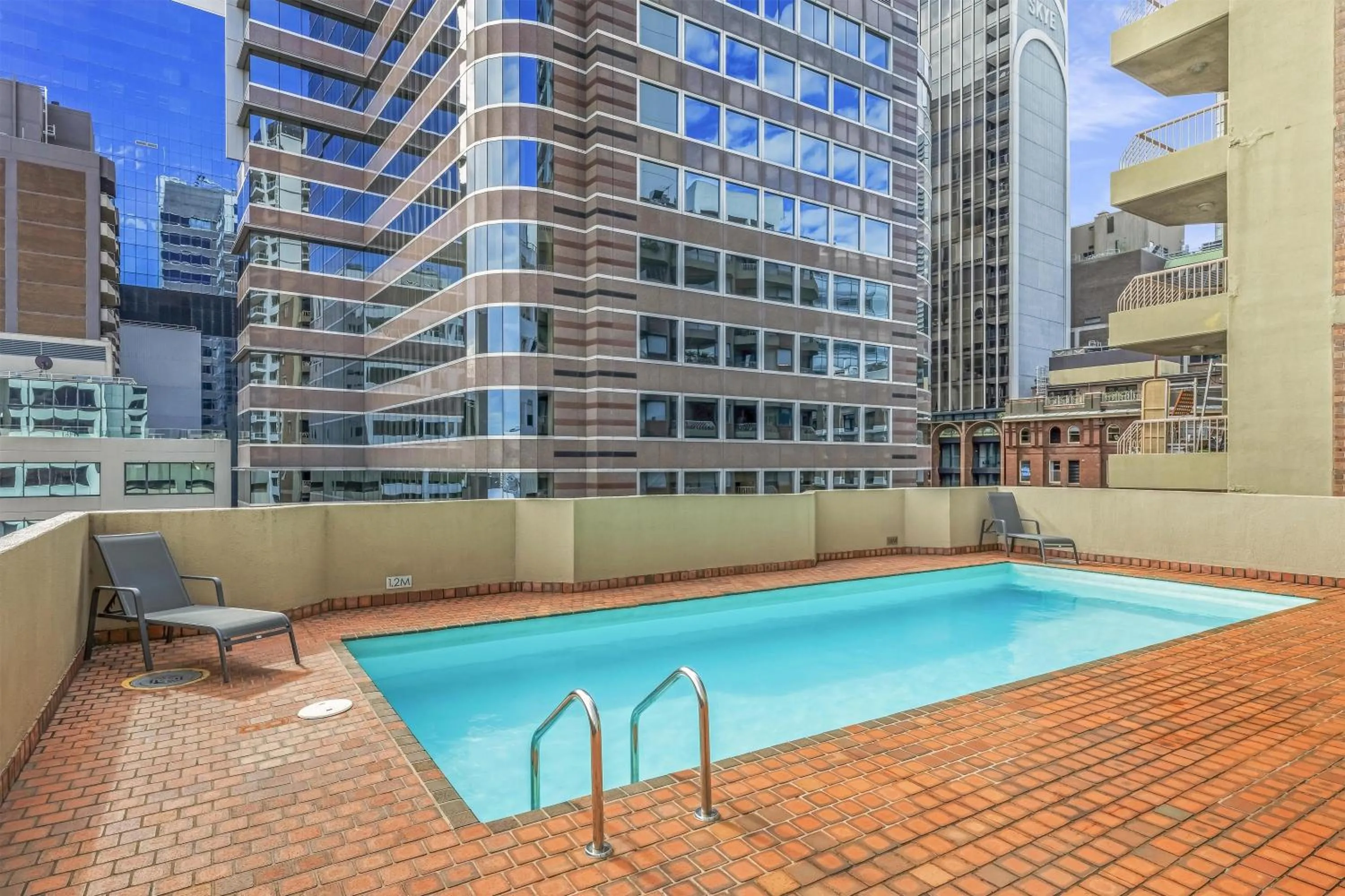 Pool view in Metro Apartments on King