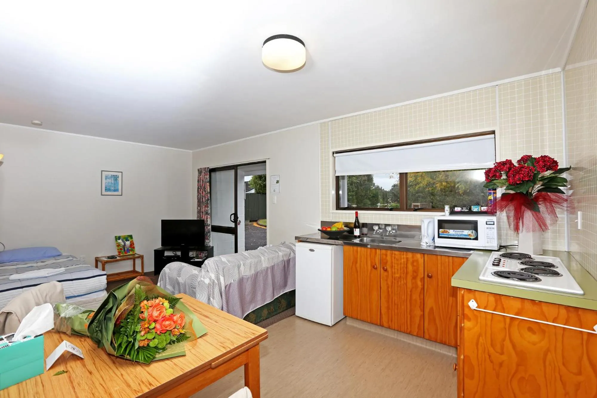 Photo of the whole room in Waiuku Lodge Motel