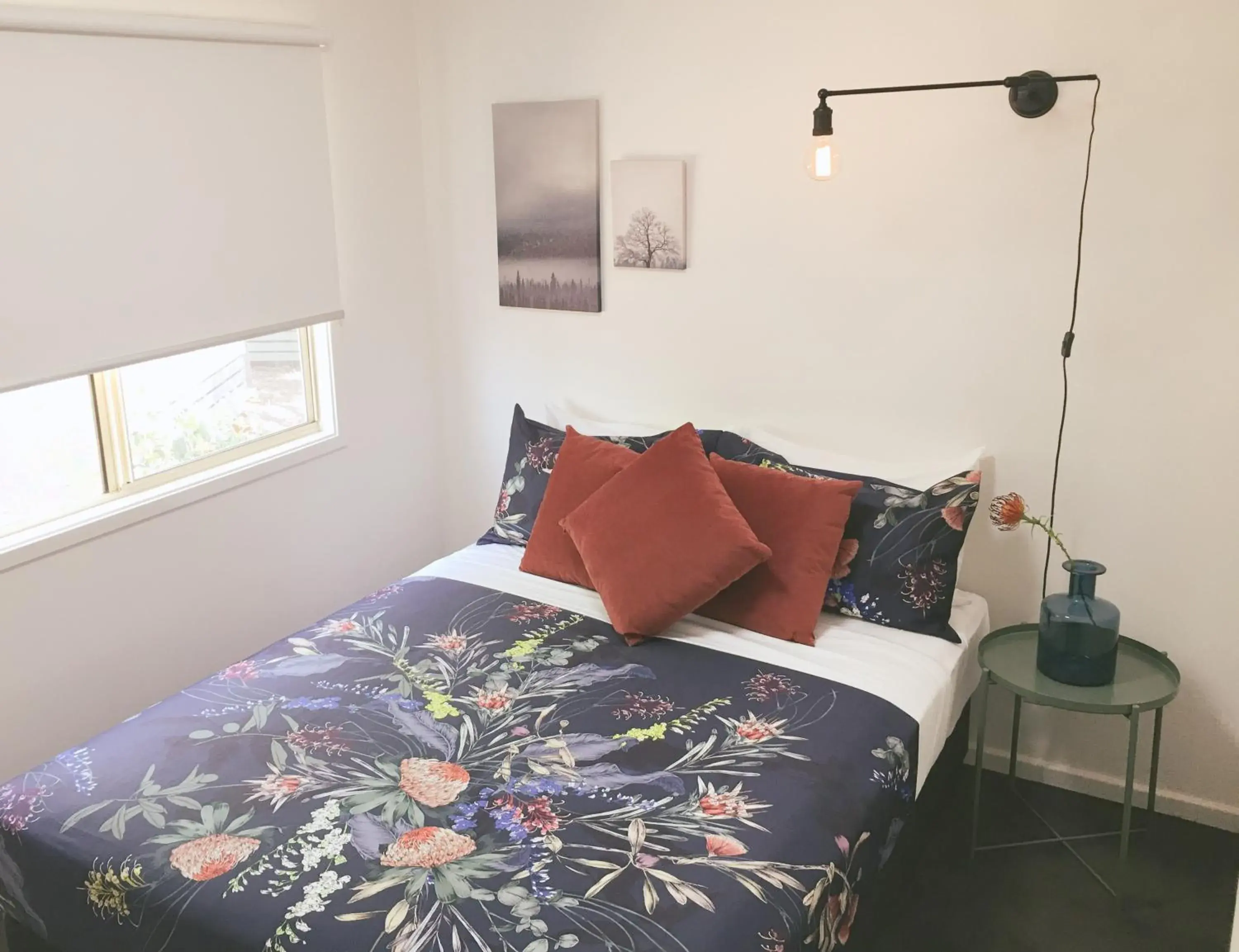 Hometown Cabin (Sleeps 4) in Nepean Shores by Gateway Lifestyle Holiday Parks Hometown Cabin (Sleeps 4) in Nepean Shores by Gateway Lifestyle Holiday Parks
