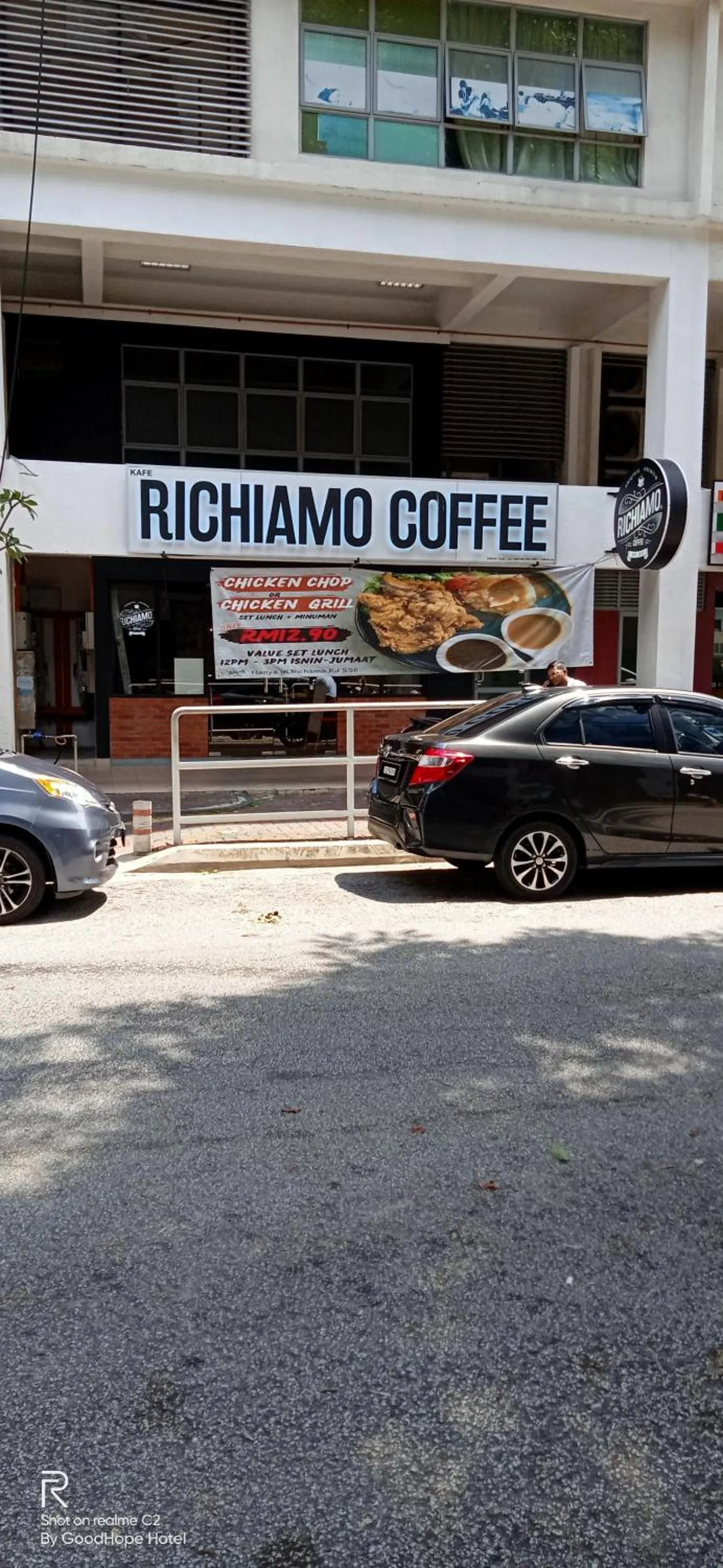 Restaurant/places to eat in Good Hope Hotel Kelana Jaya