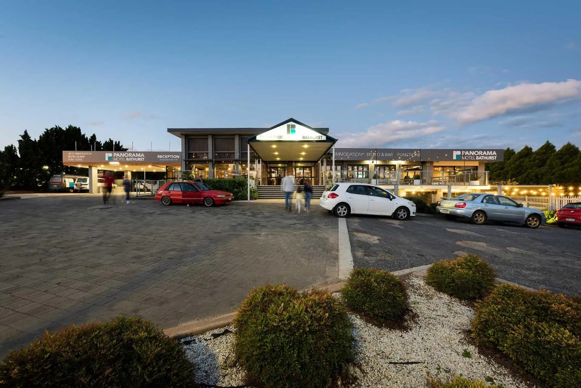 Property building in Panorama Bathurst