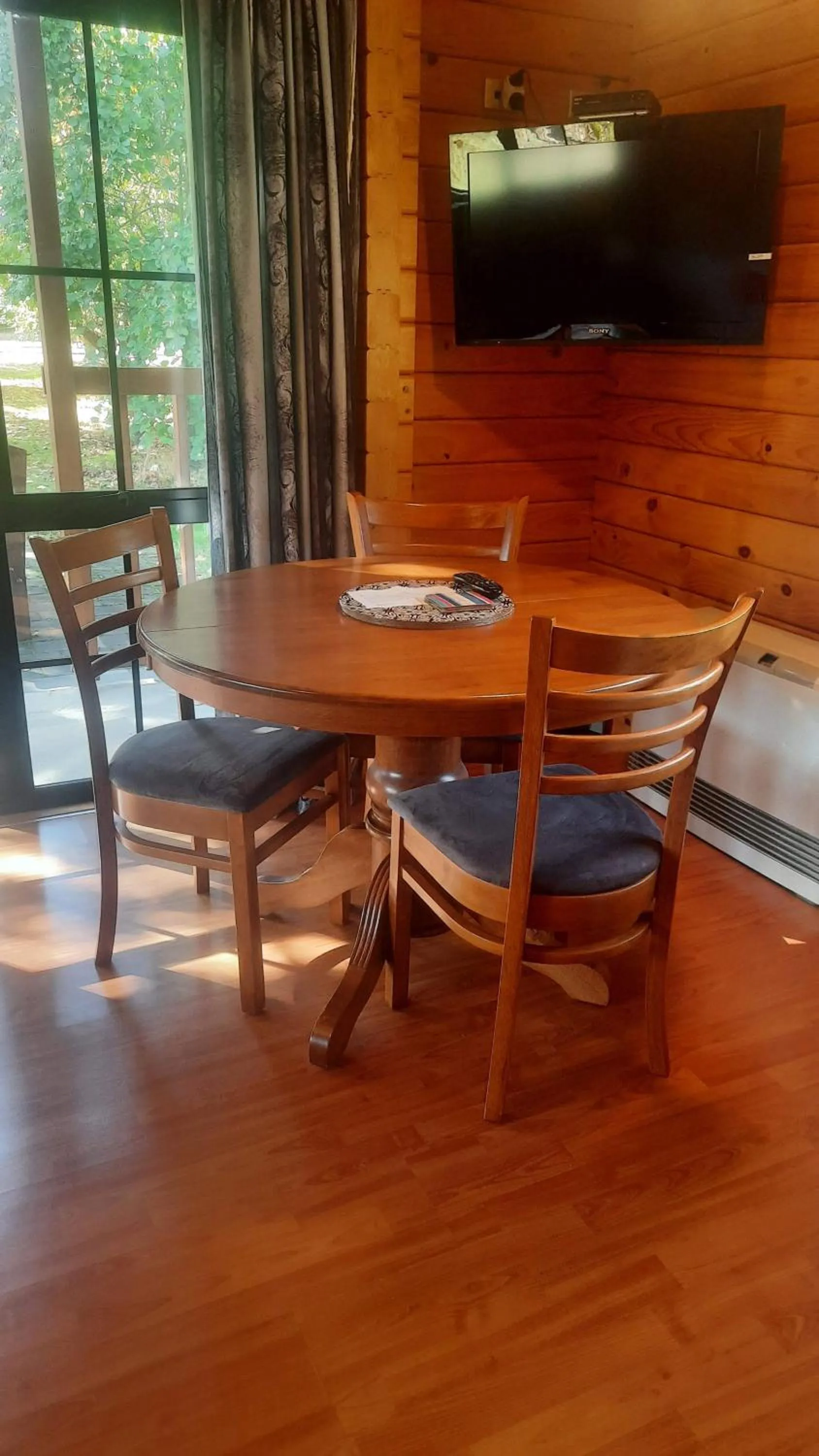Dining area in Central Chalets Ltd
