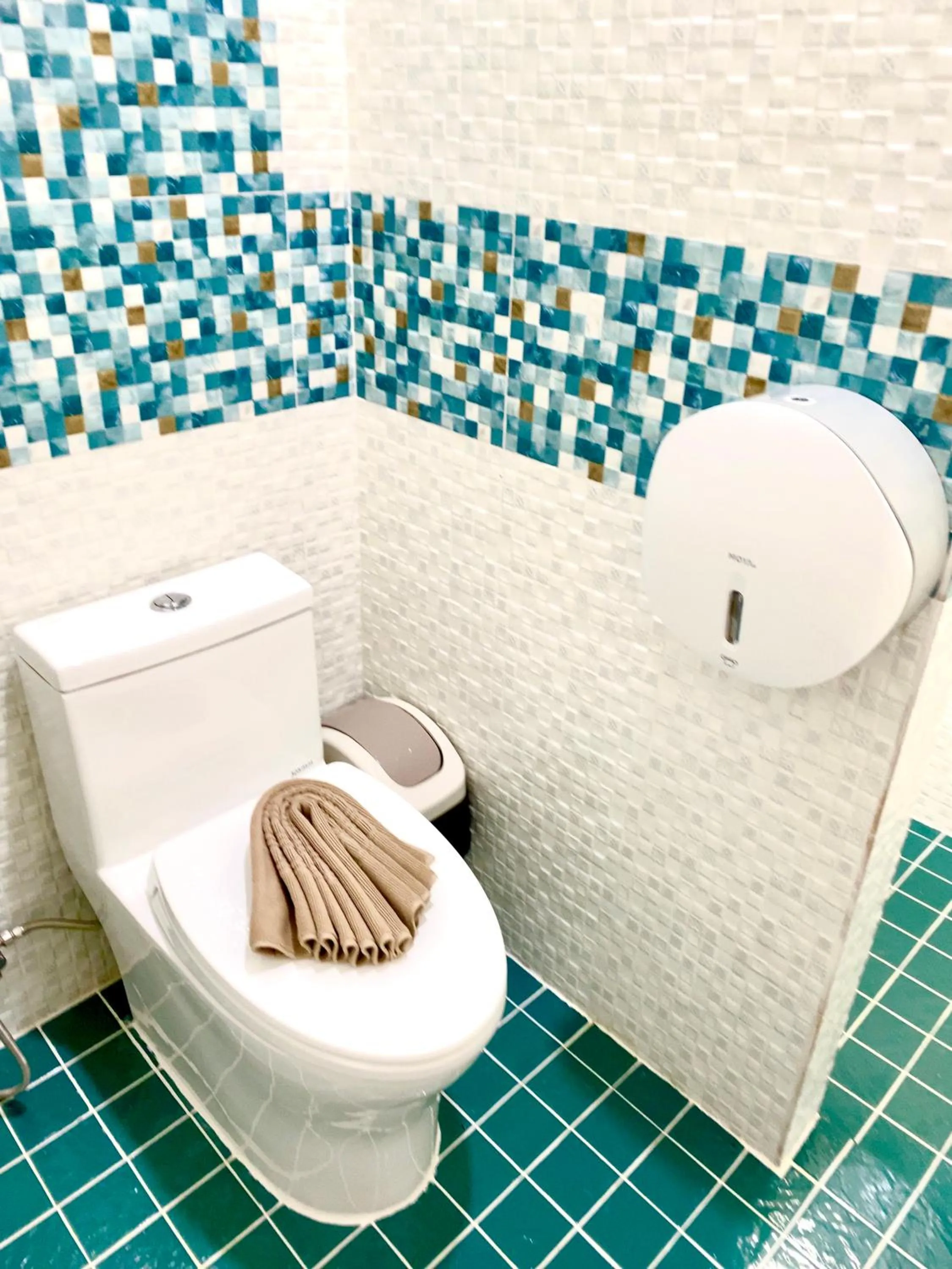 Toilet in Siray Green Resort