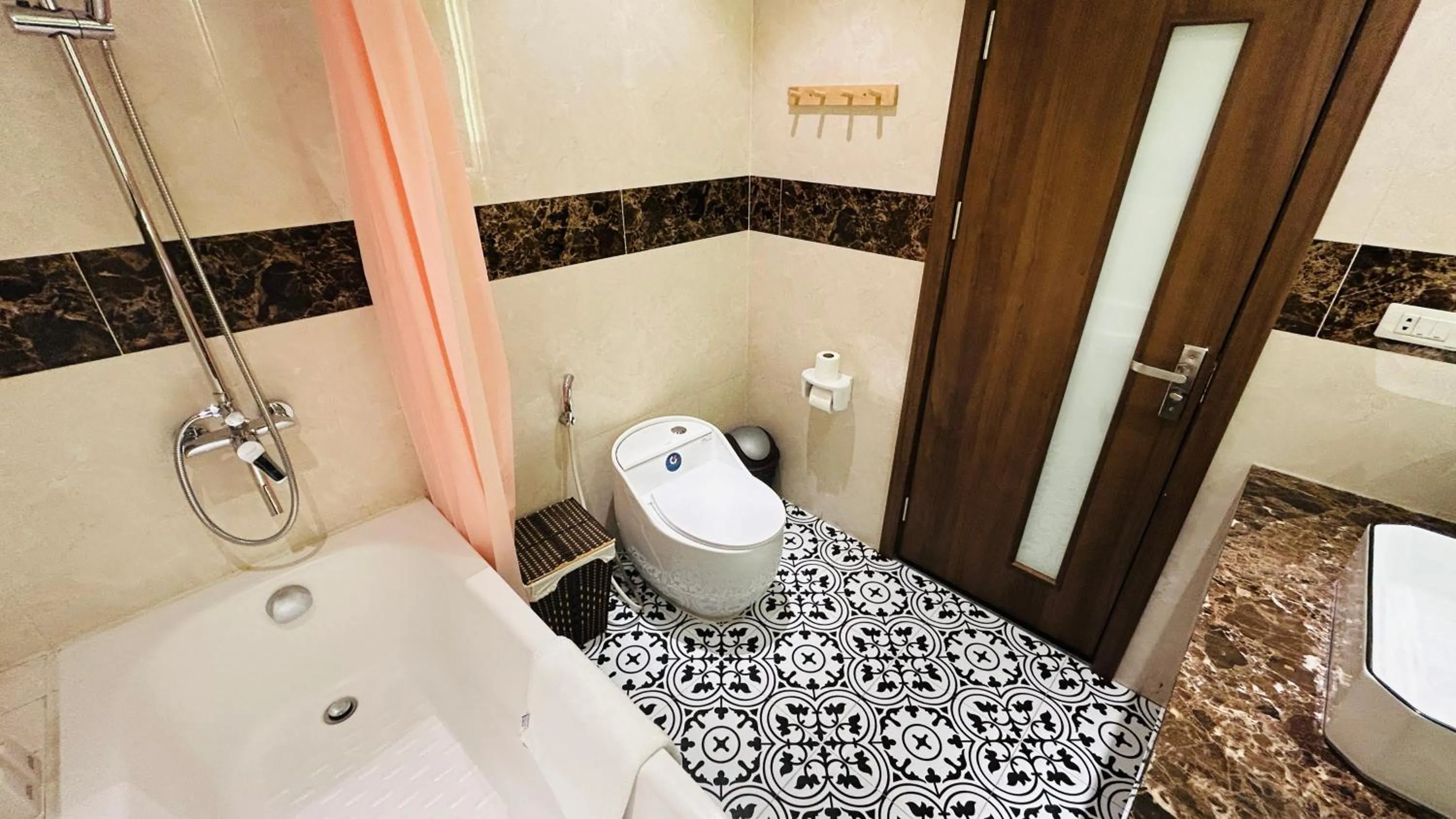 Mango Hotel - Ha Noi Railway station