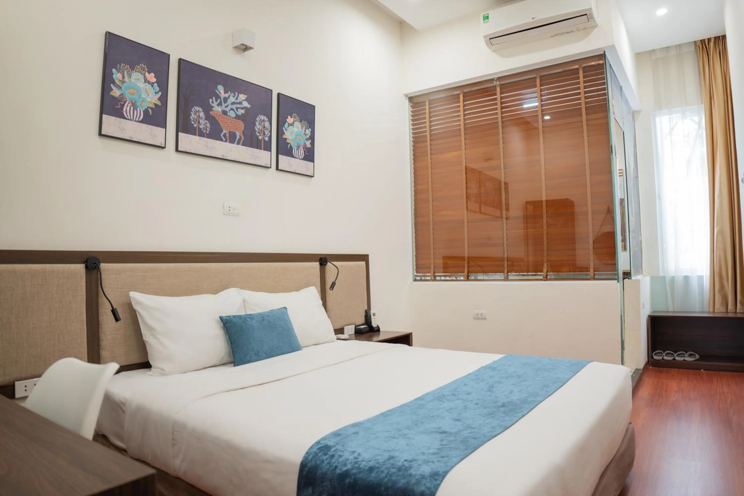 Bed in Mango Hotel - Ha Noi Railway station